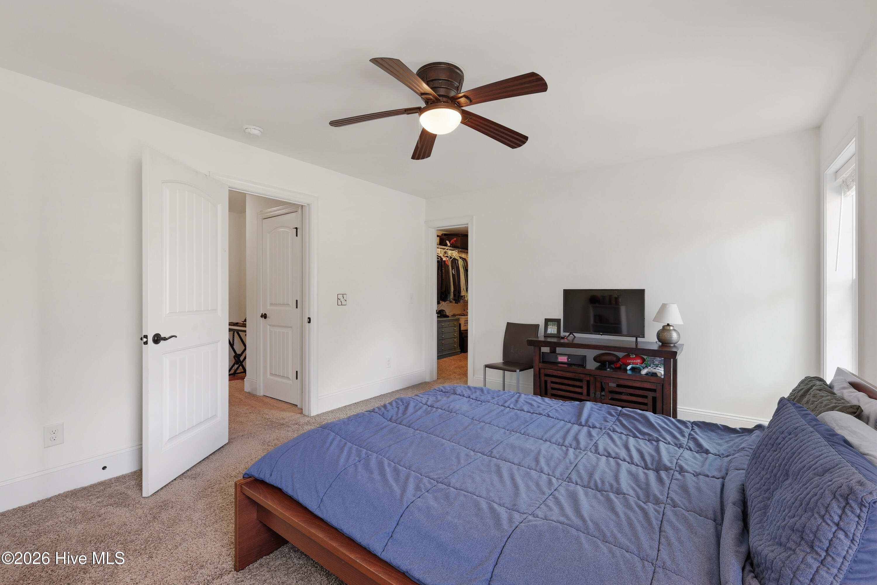 5416 Andrews Reach Loop