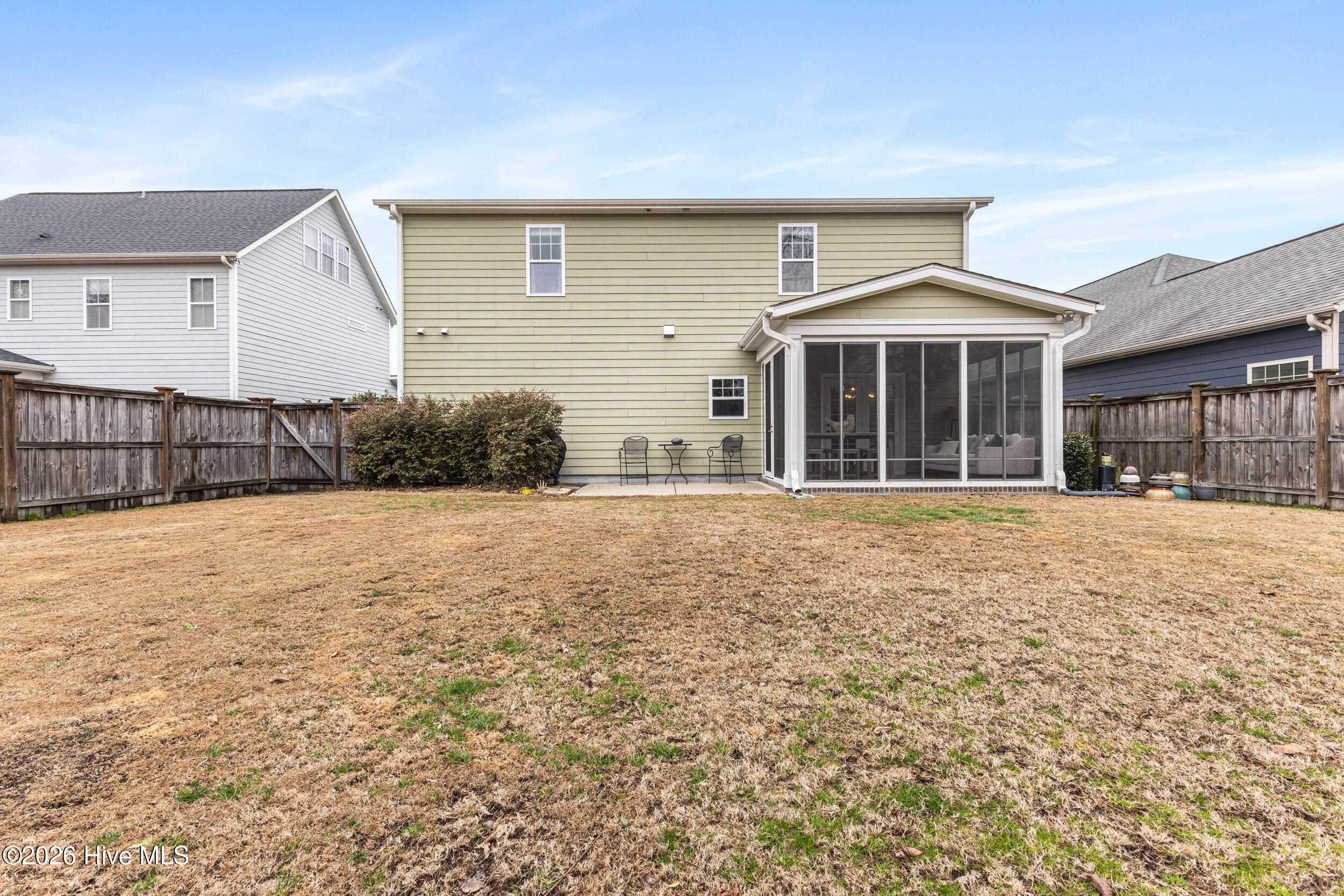 346 Hanover Lakes Drive