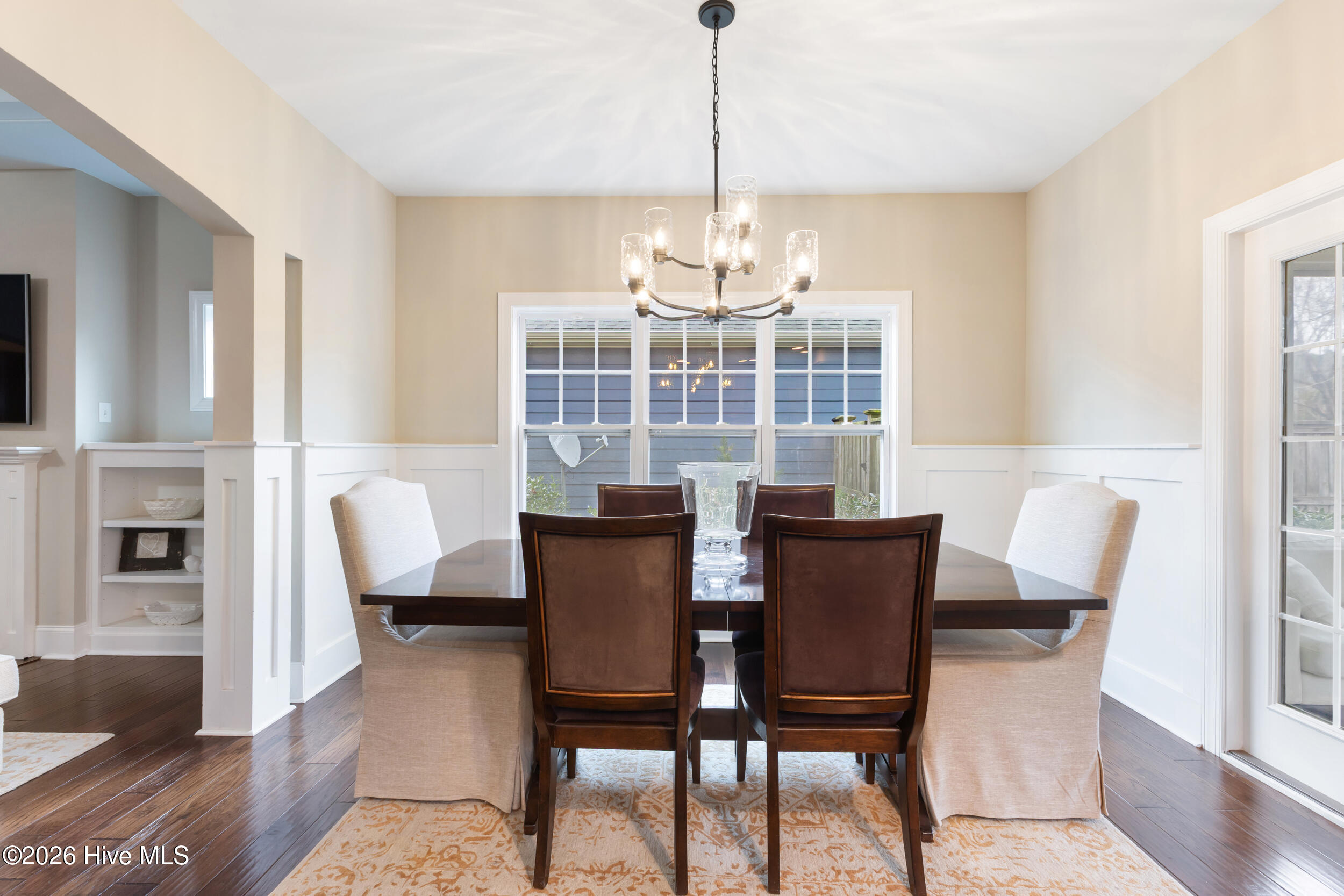 346 Hanover Lakes Drive