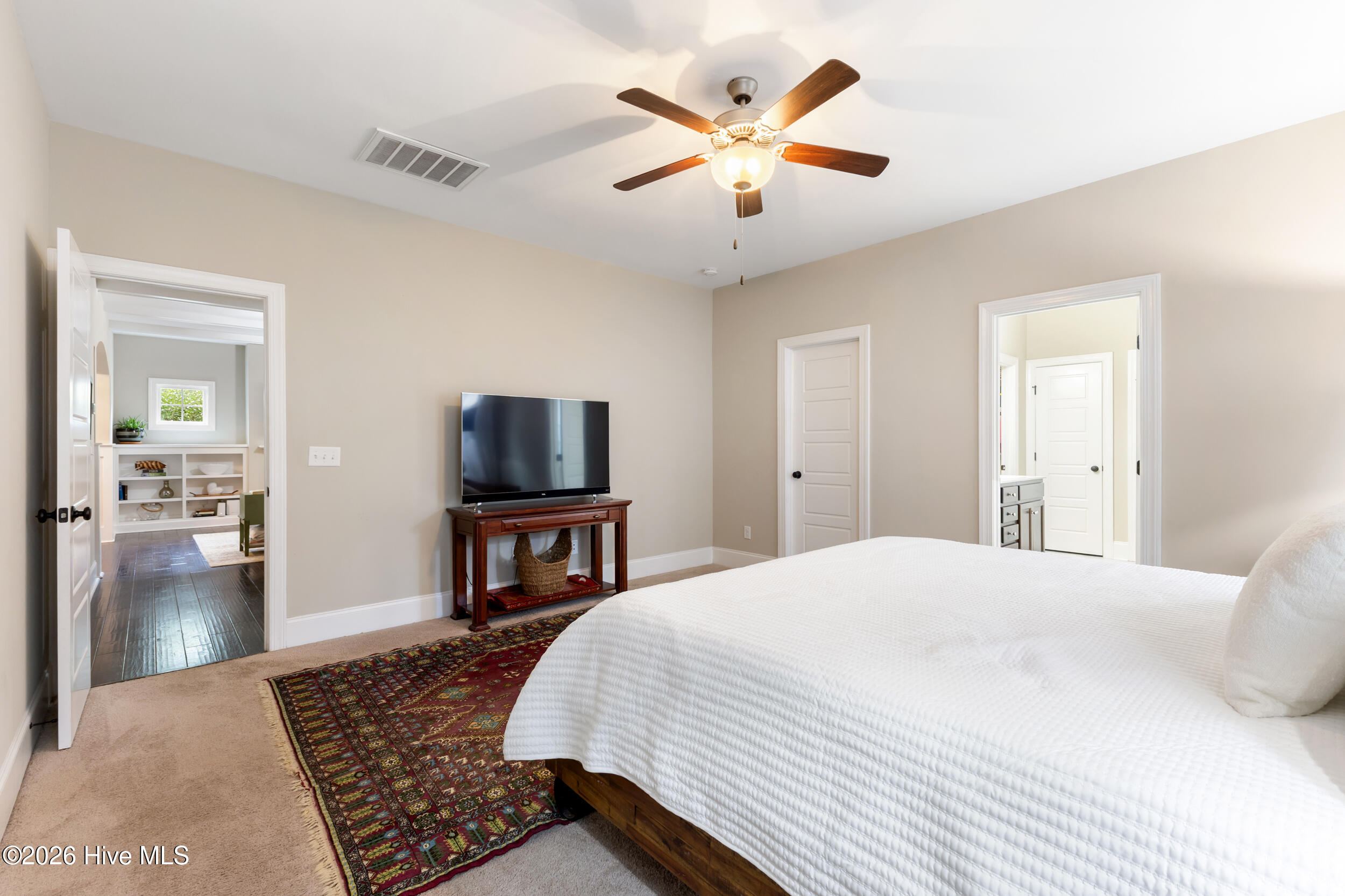 346 Hanover Lakes Drive