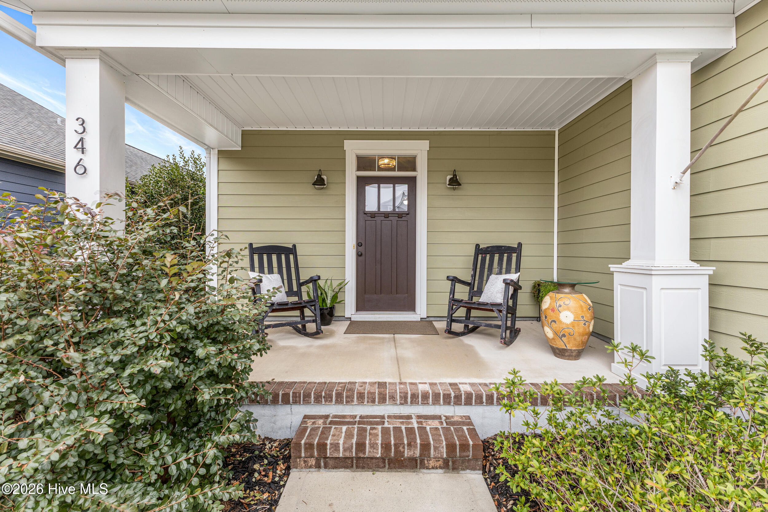 346 Hanover Lakes Drive