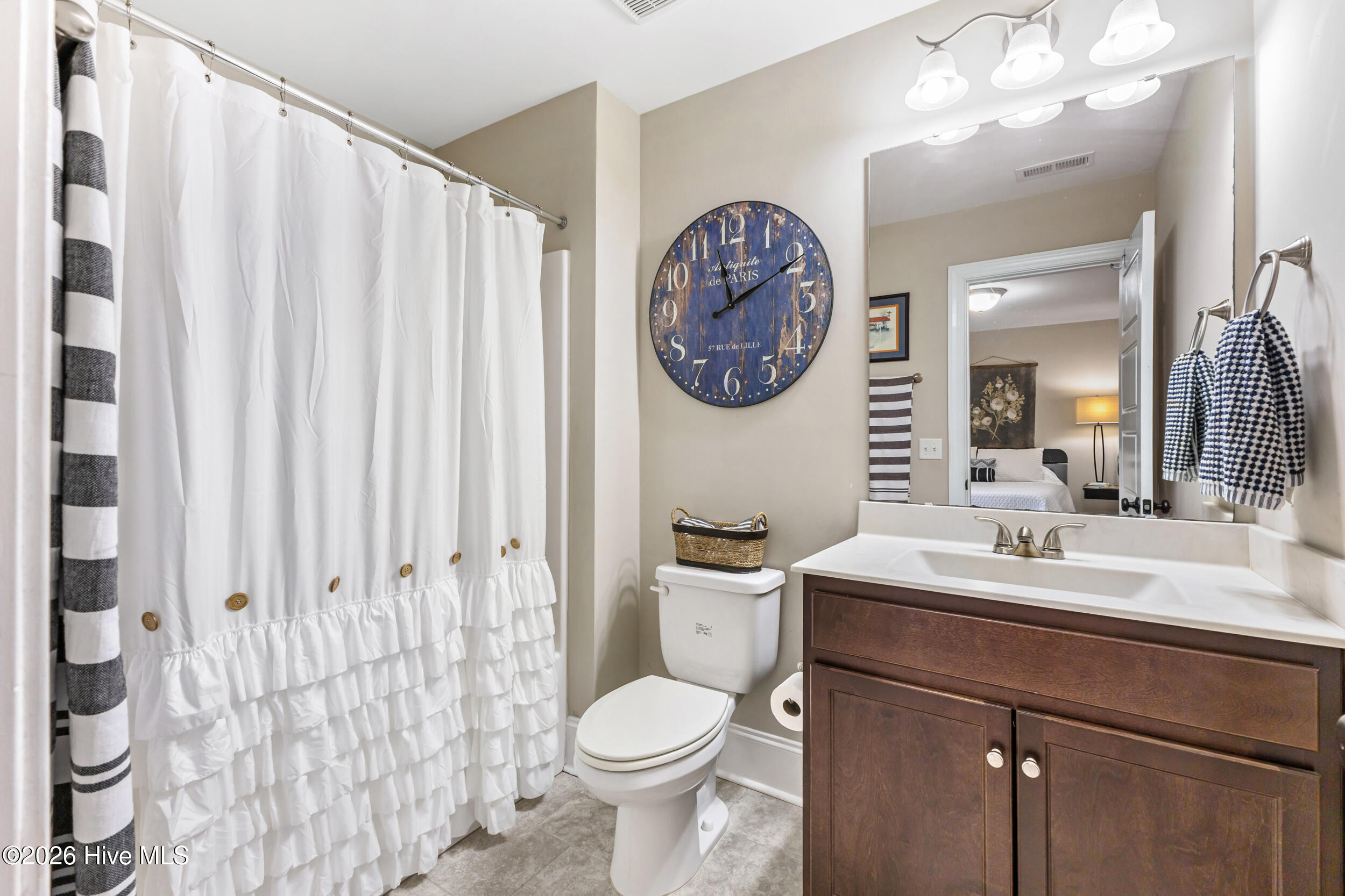 346 Hanover Lakes Drive