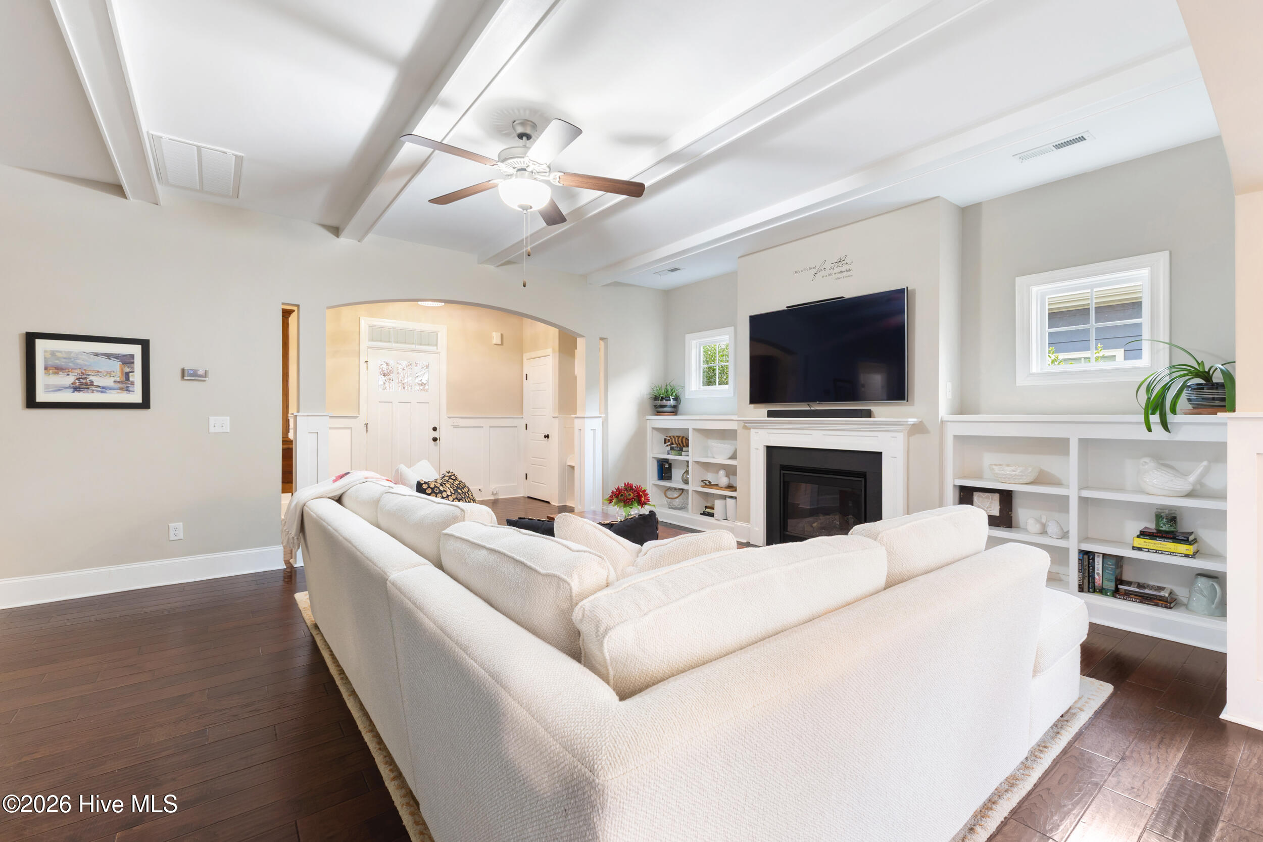 346 Hanover Lakes Drive