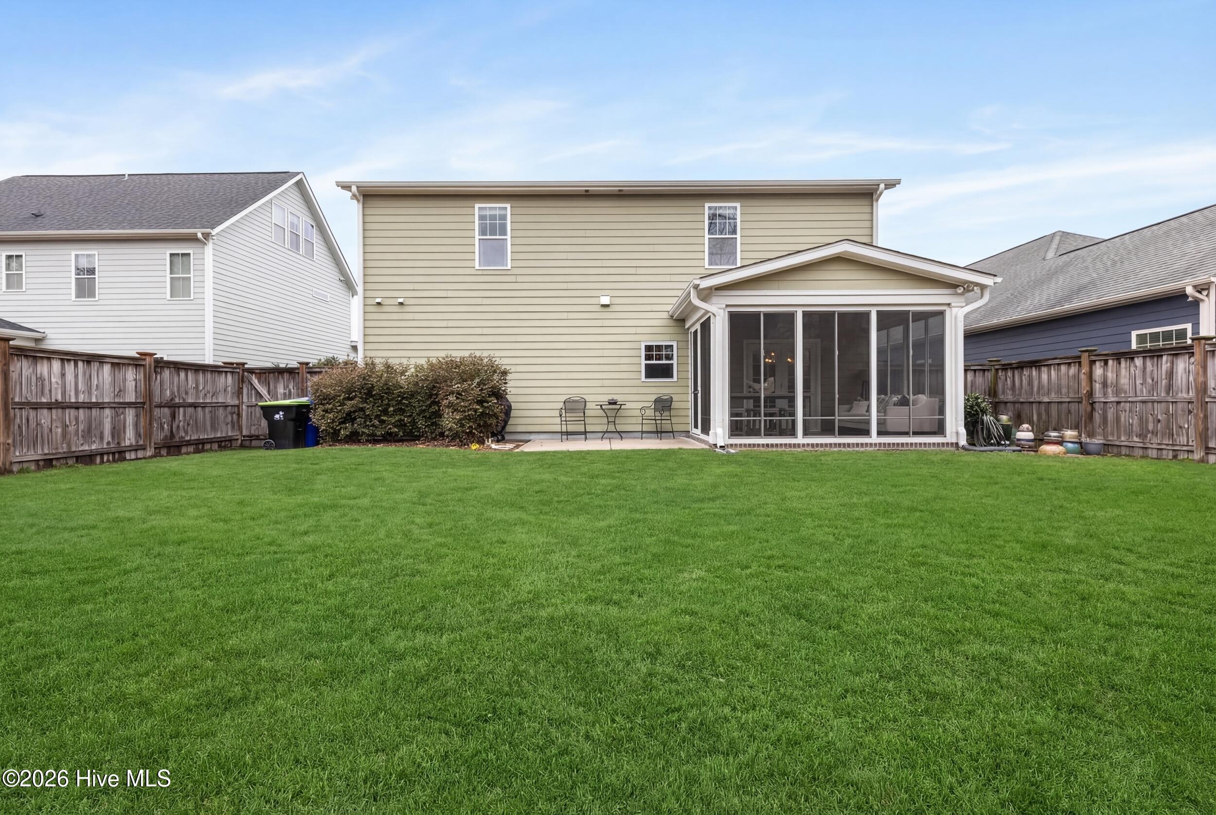 346 Hanover Lakes Drive