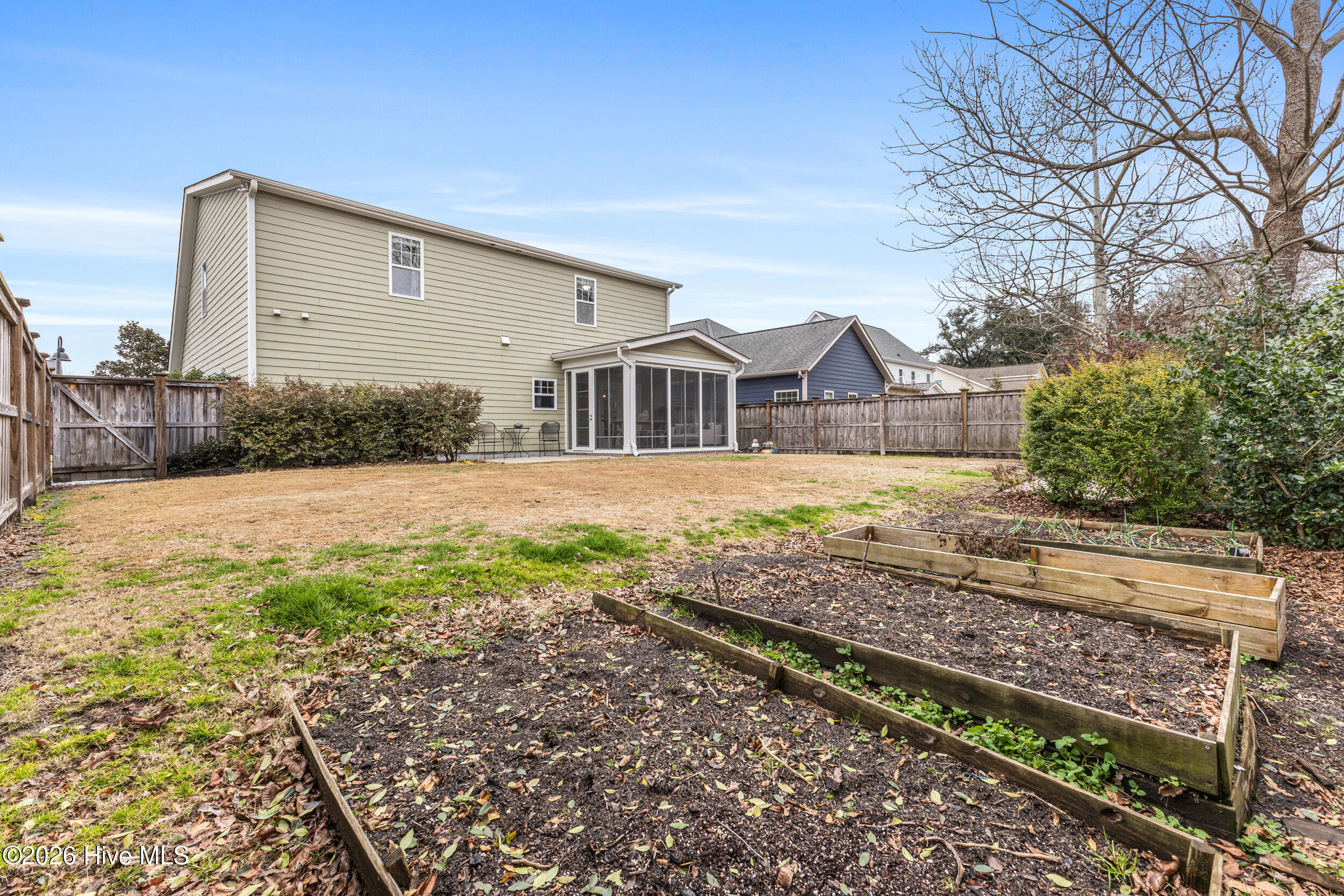 346 Hanover Lakes Drive