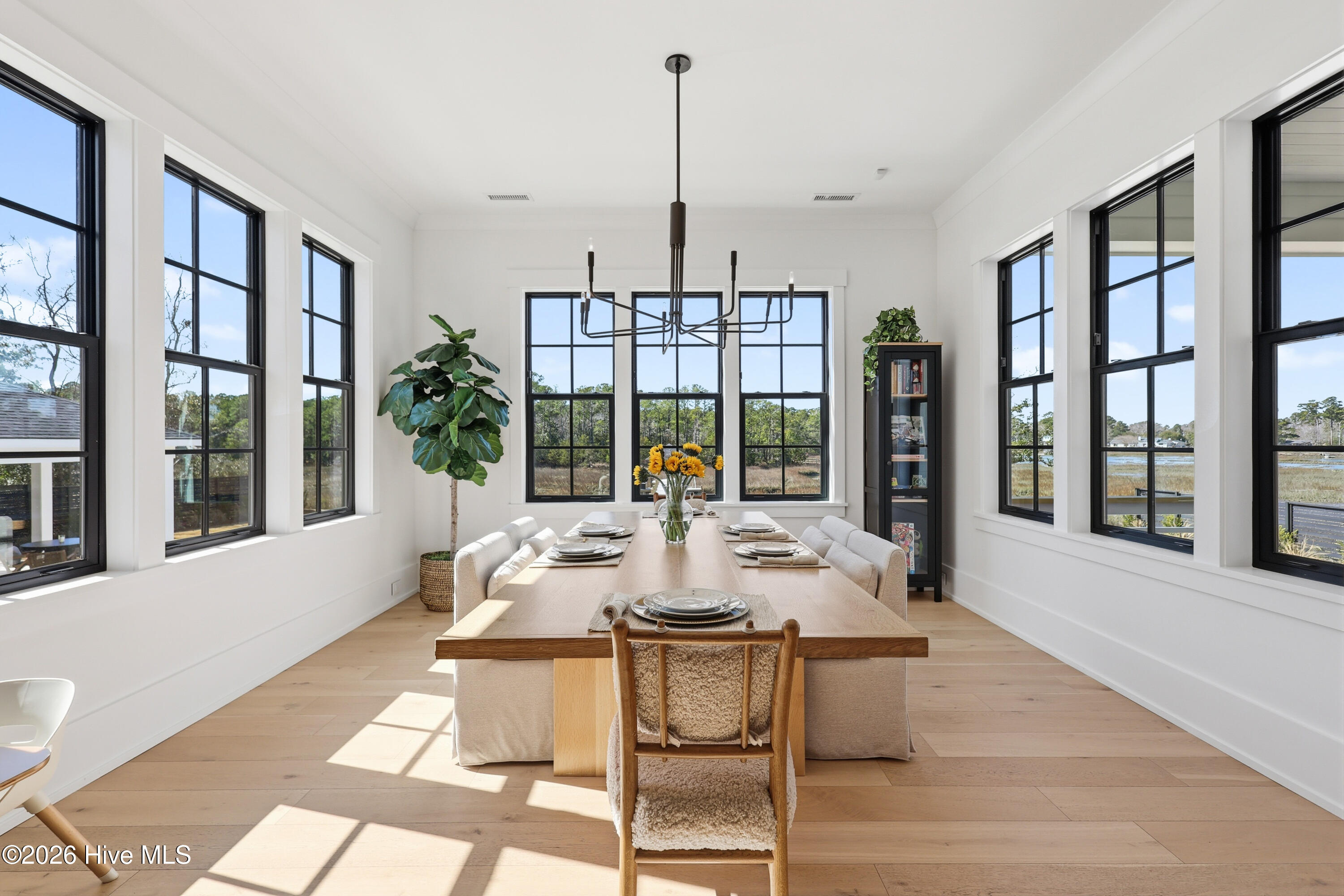 806 Johns Orchard Lane