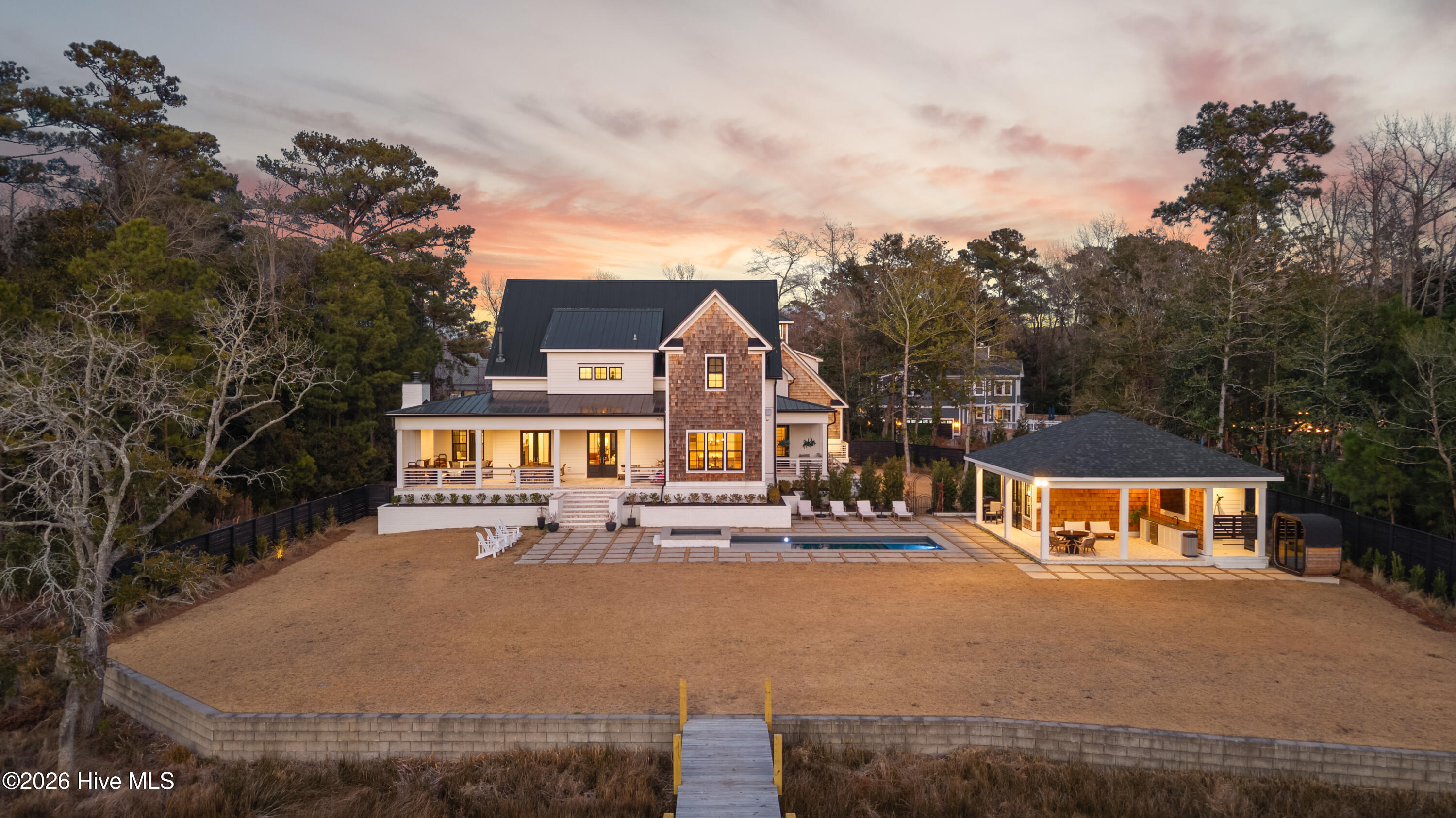 806 Johns Orchard Lane
