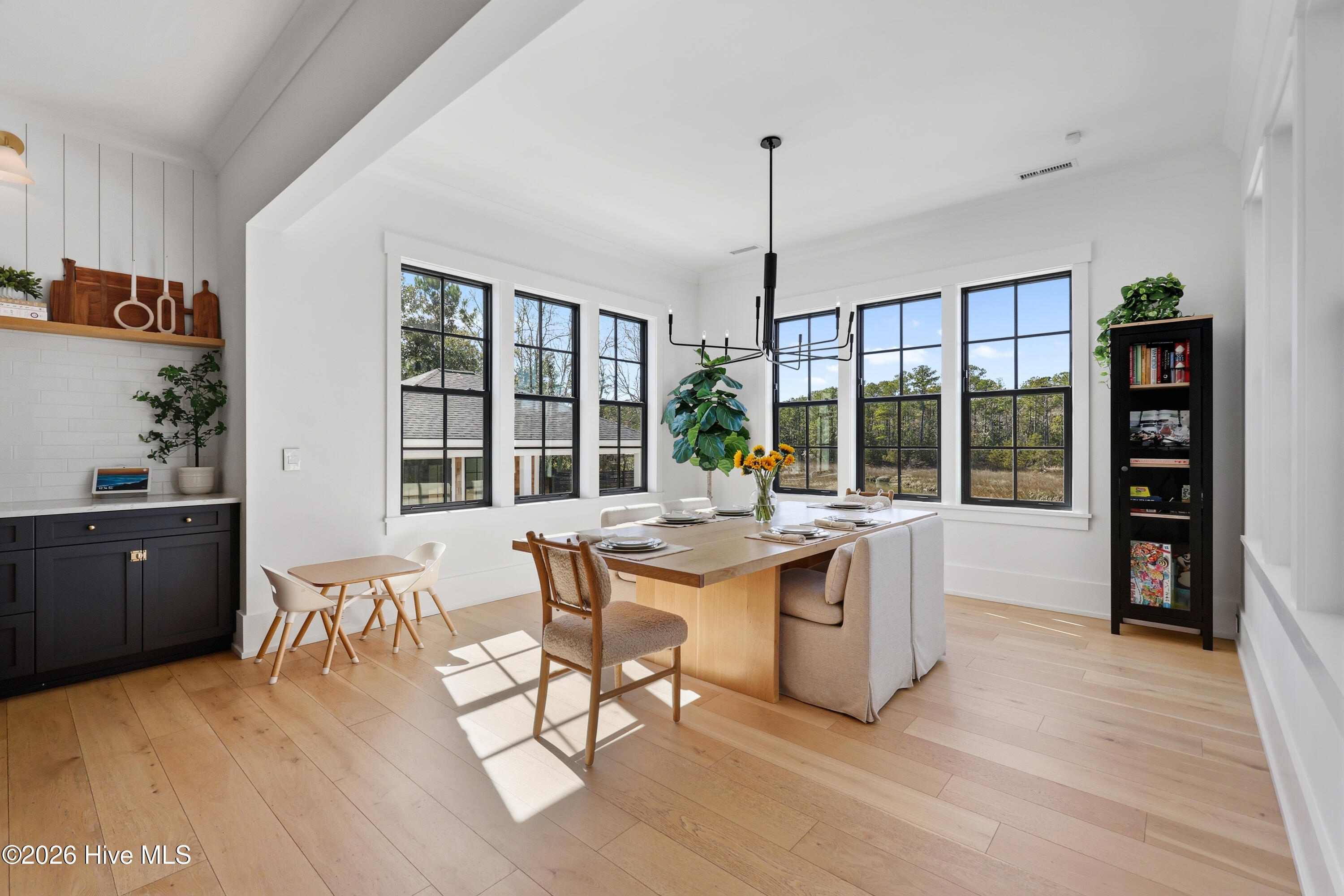 806 Johns Orchard Lane