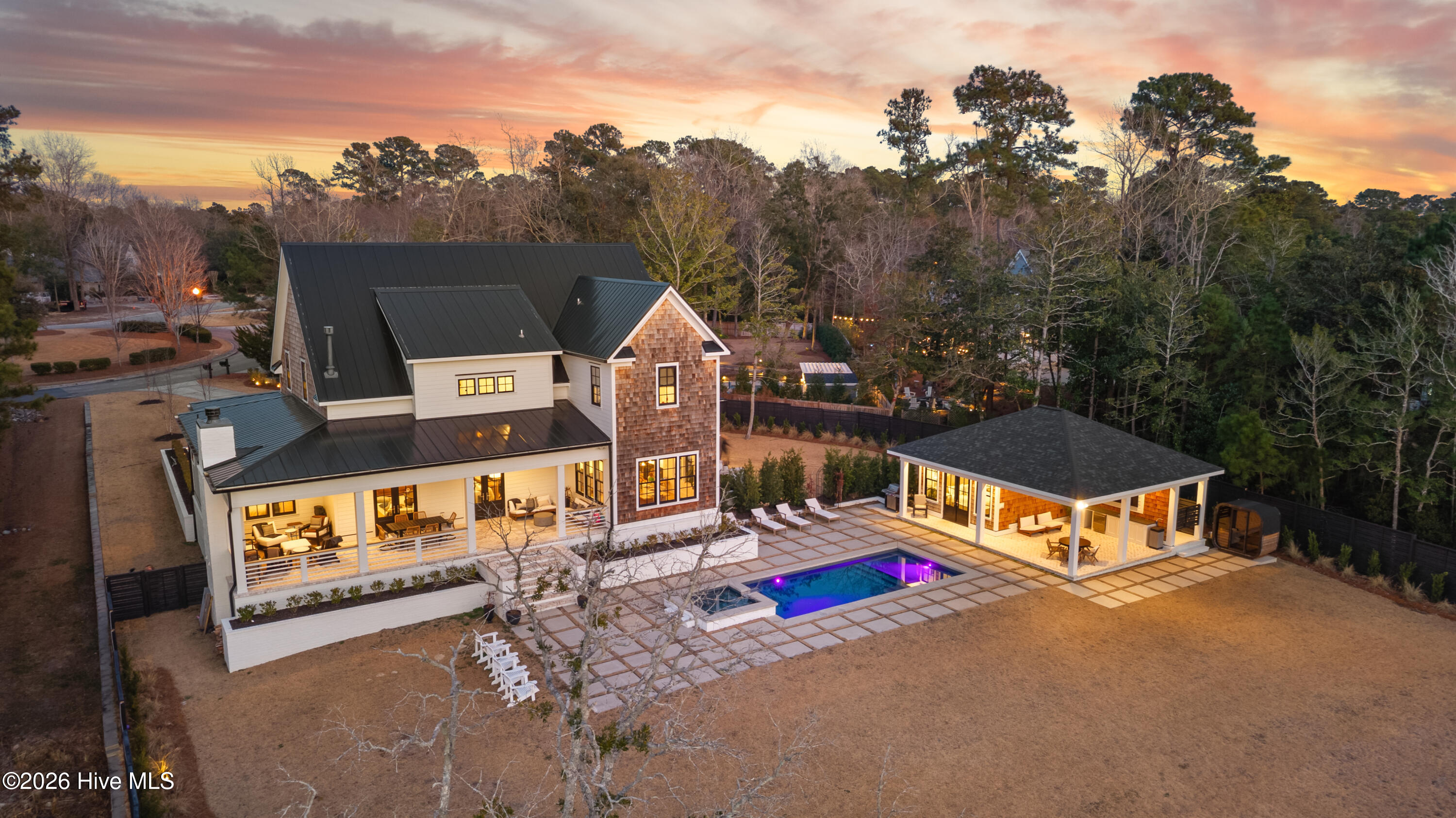 806 Johns Orchard Lane