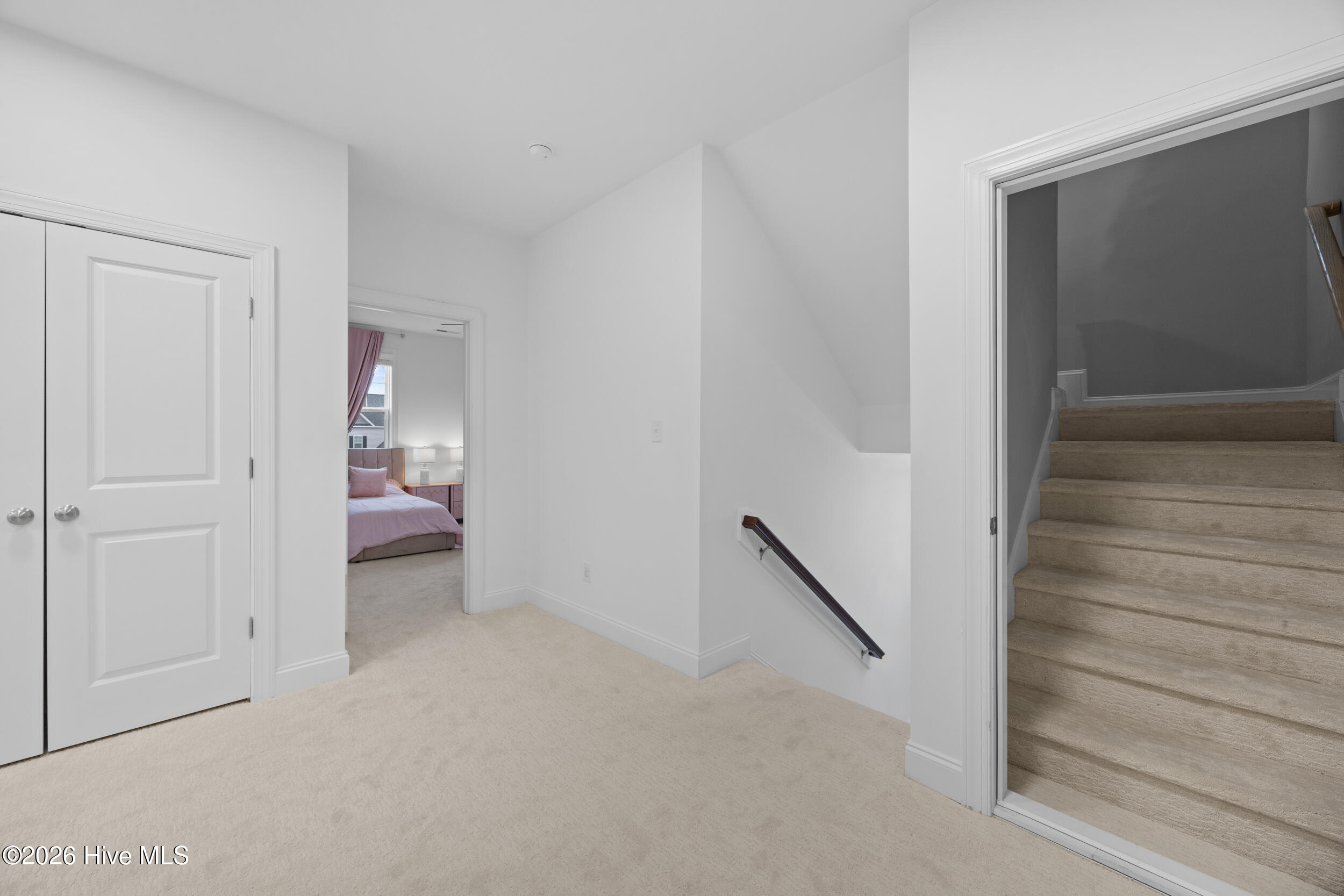 505 W Craftsman Way