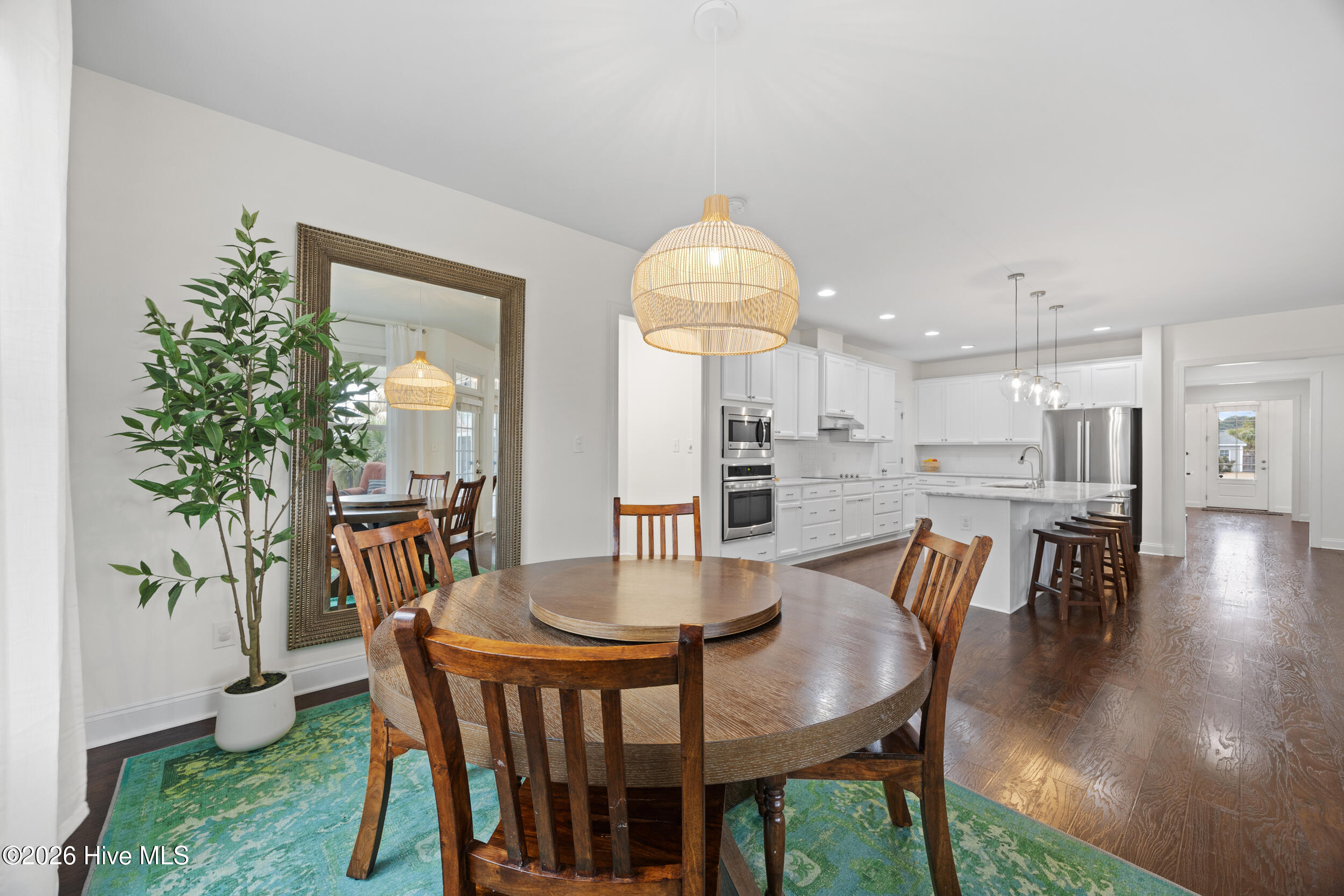 505 W Craftsman Way