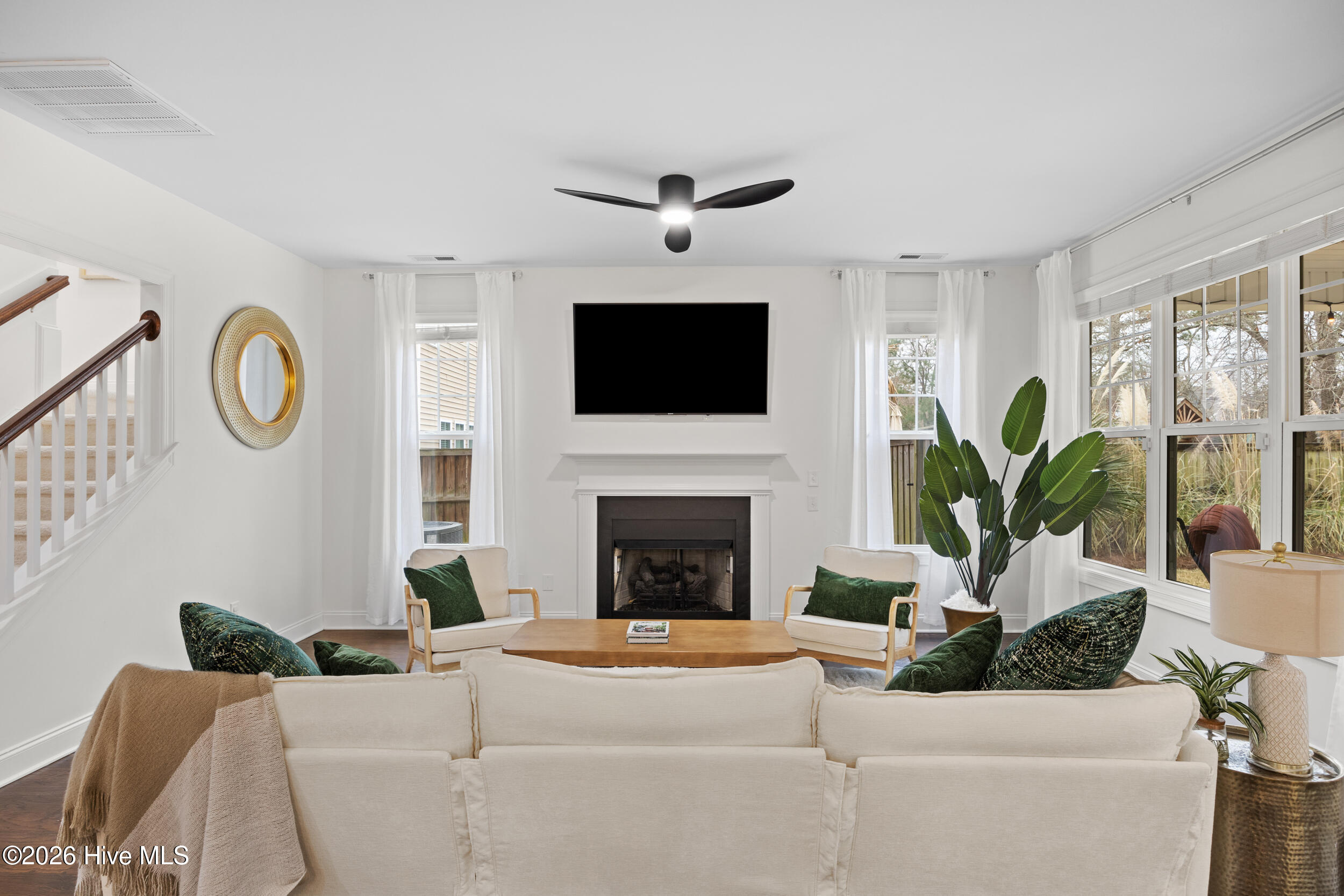 505 W Craftsman Way