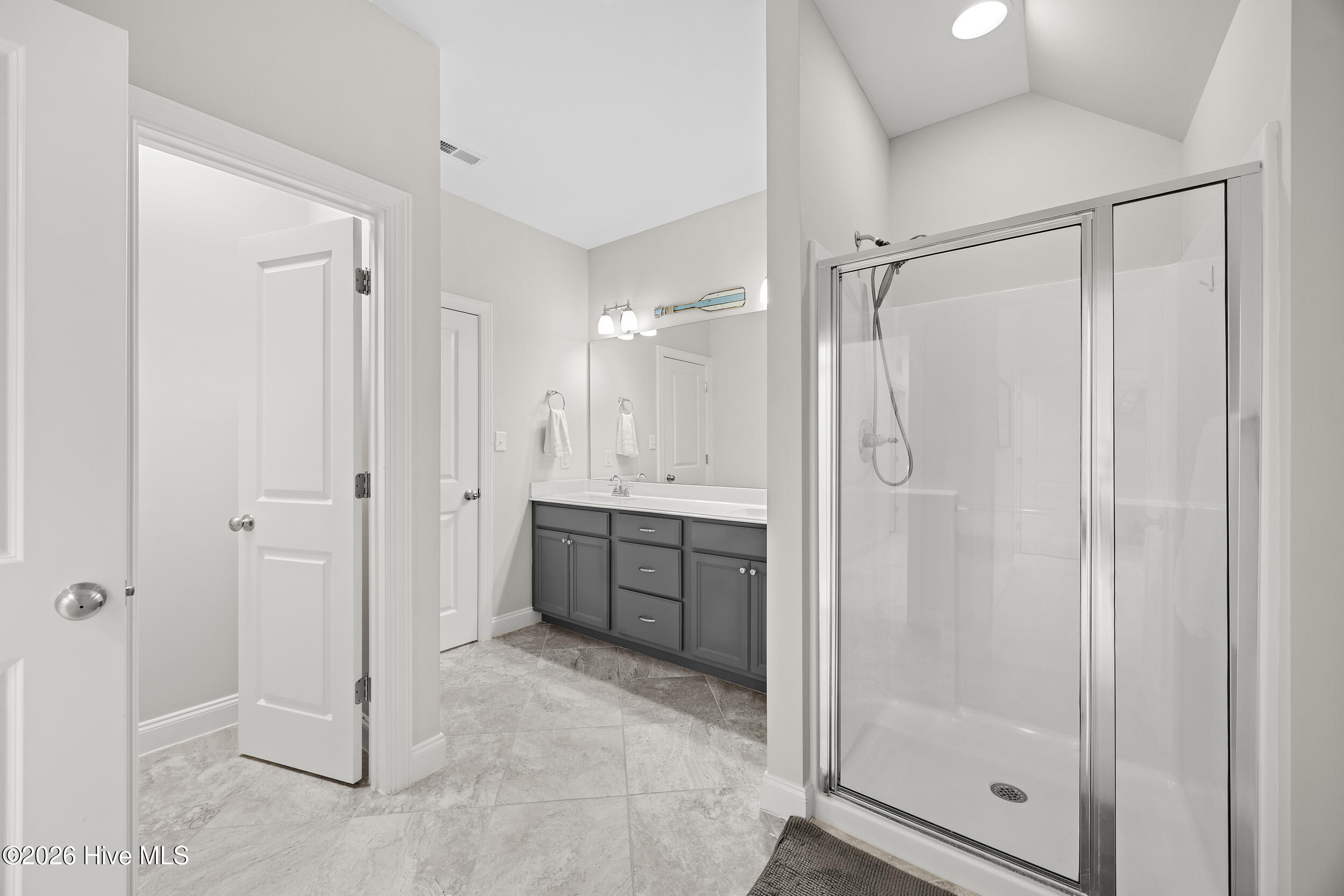 505 W Craftsman Way