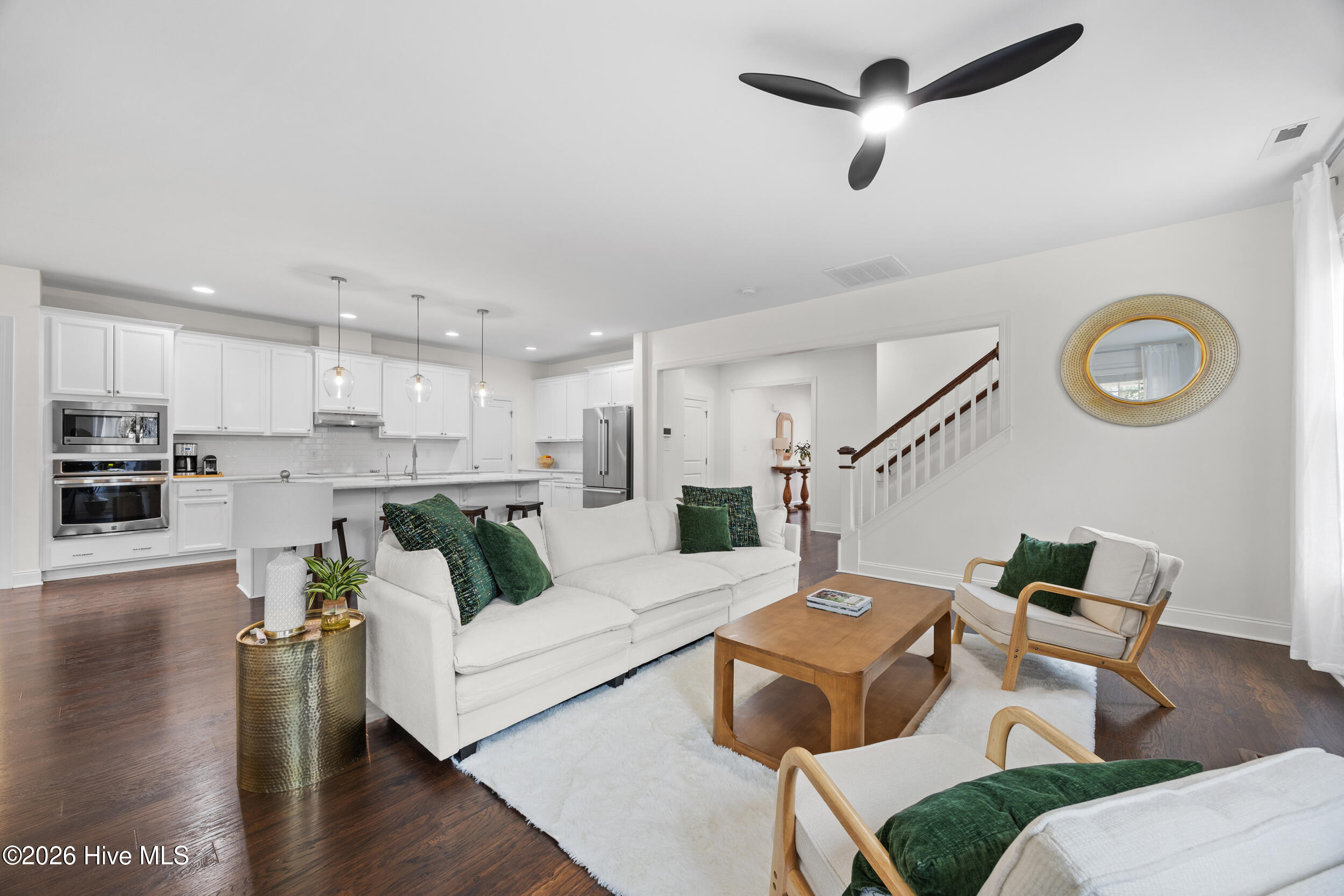 505 W Craftsman Way