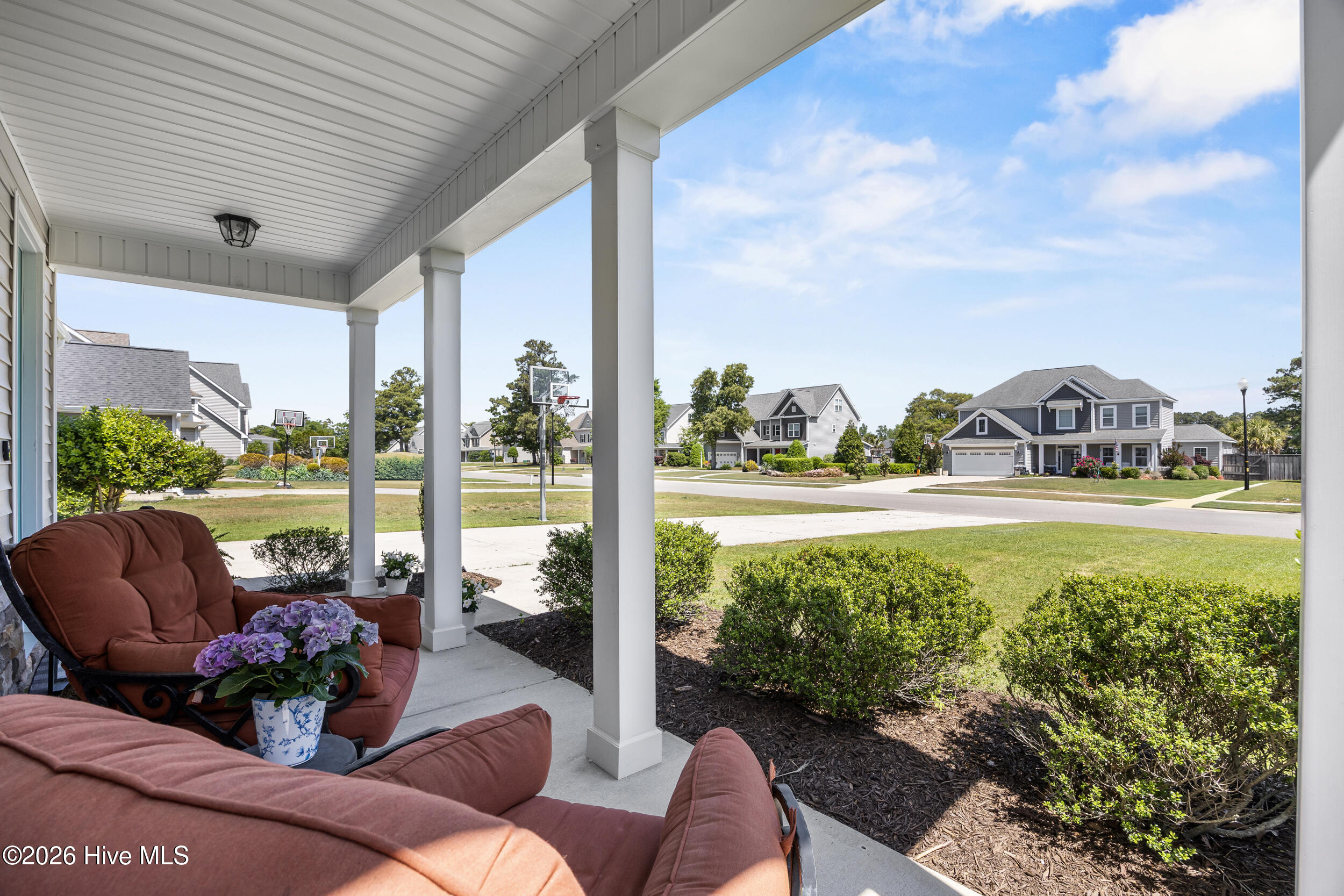505 W Craftsman Way