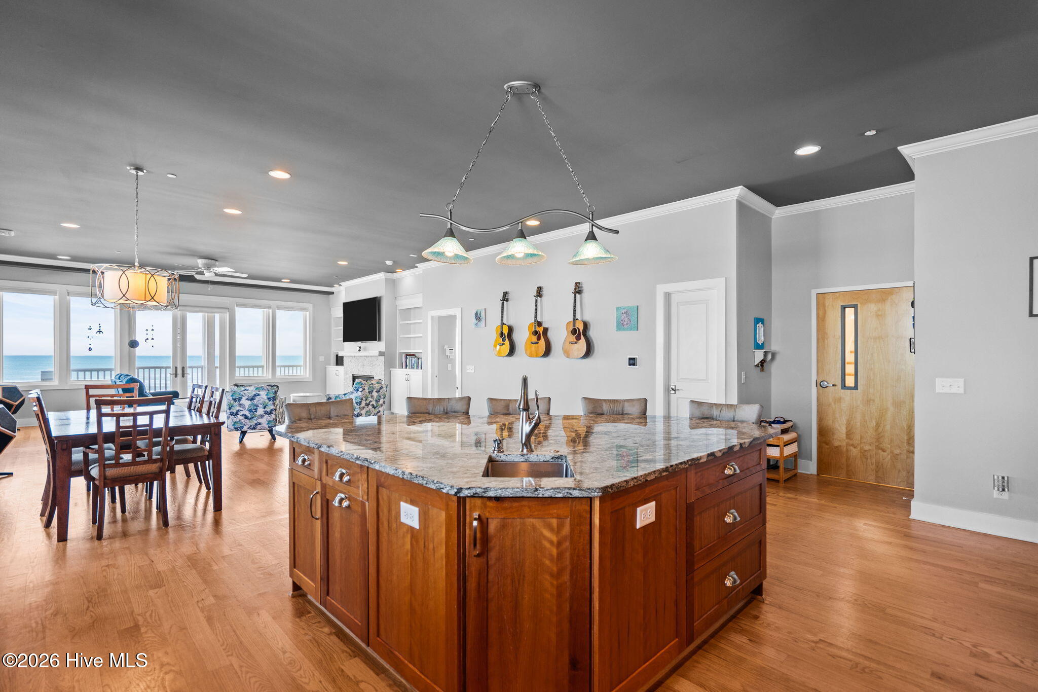 312 Carolina Beach Avenue N