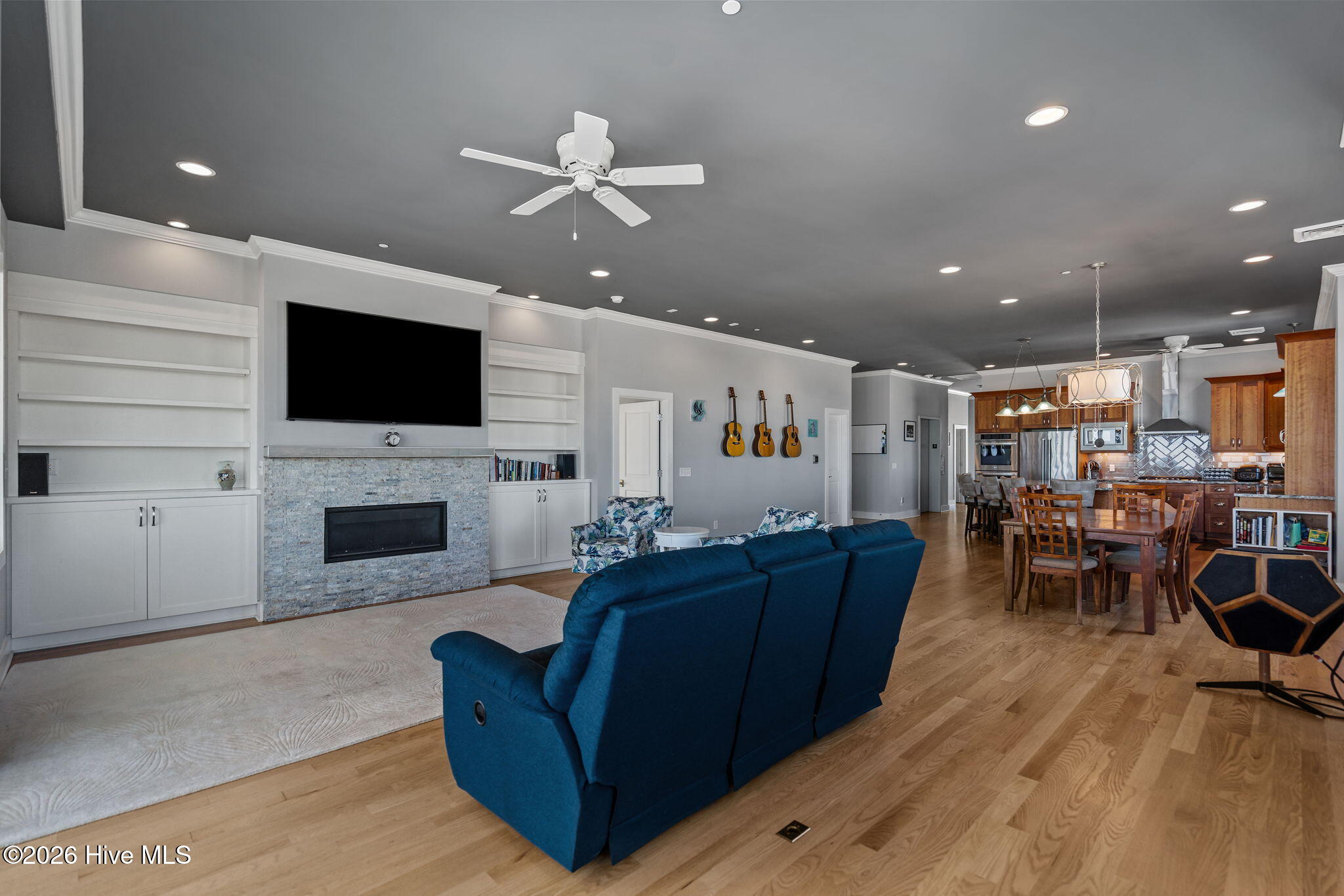 312 Carolina Beach Avenue N