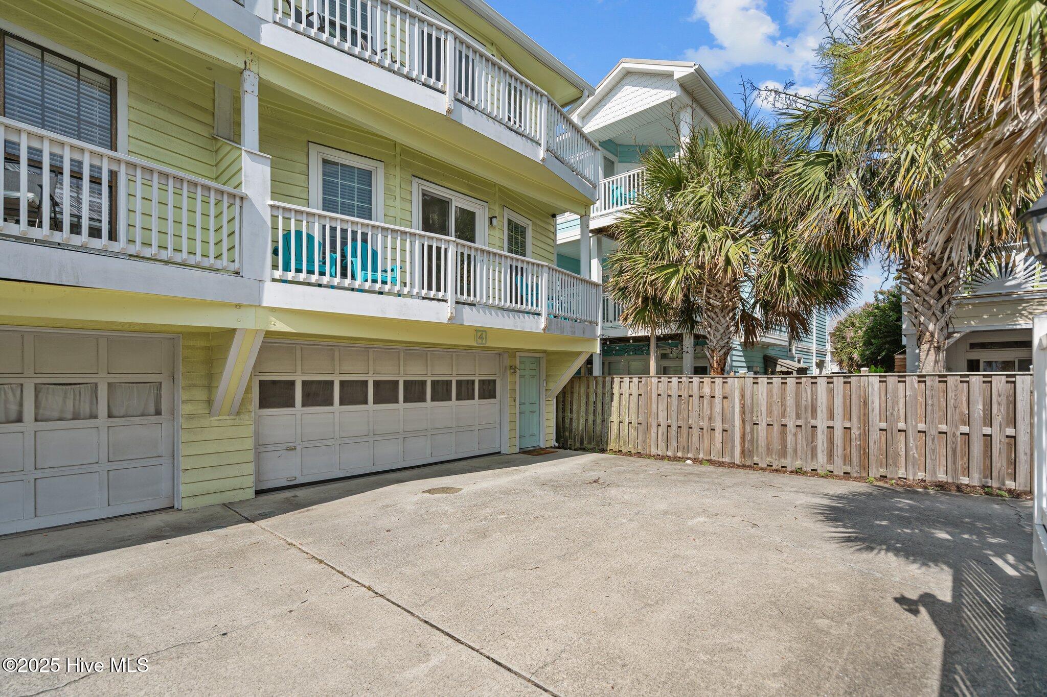 1314 Lake Park Boulevard S A4