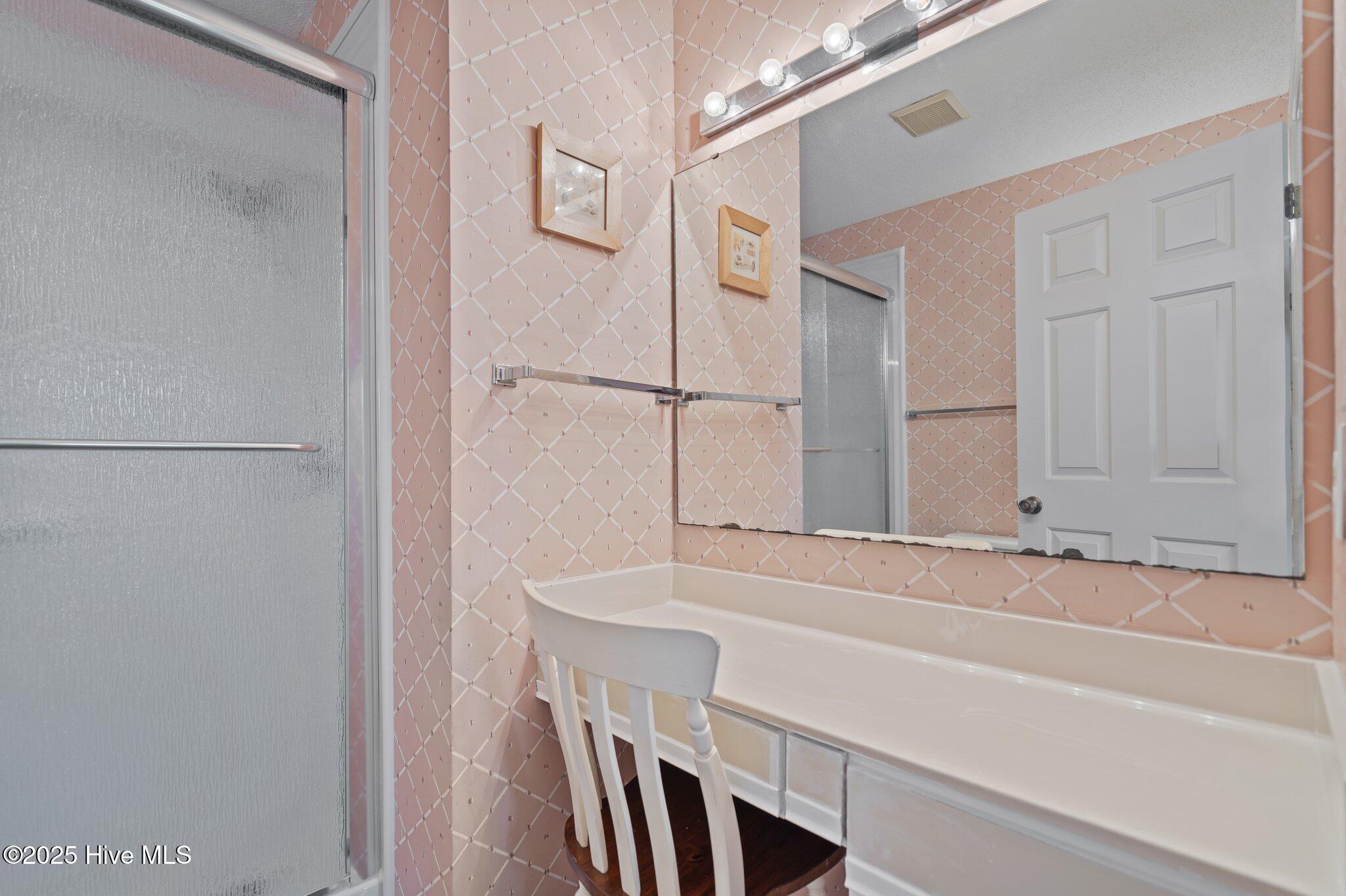 1314 Lake Park Boulevard S A4