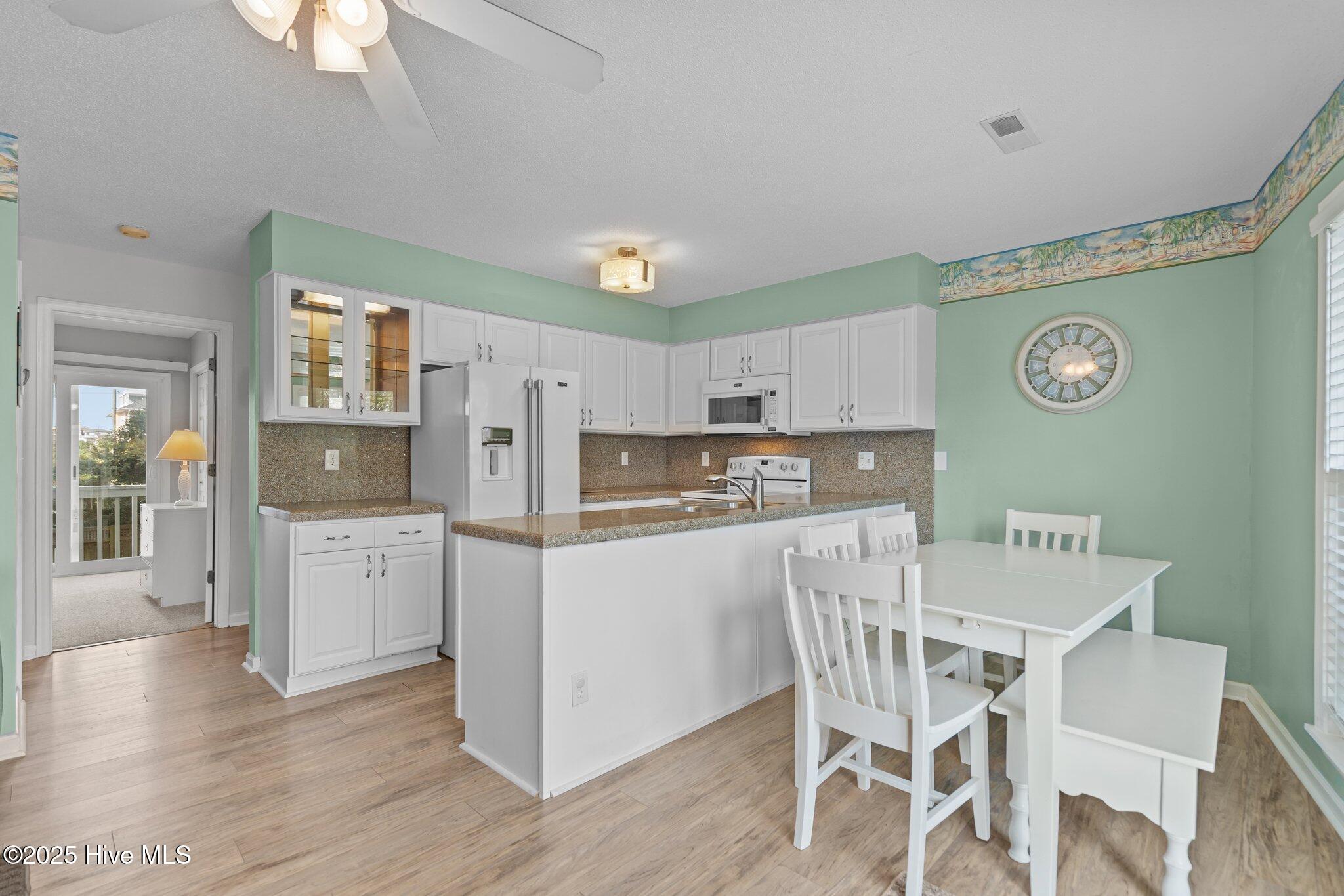 1314 Lake Park Boulevard S A4