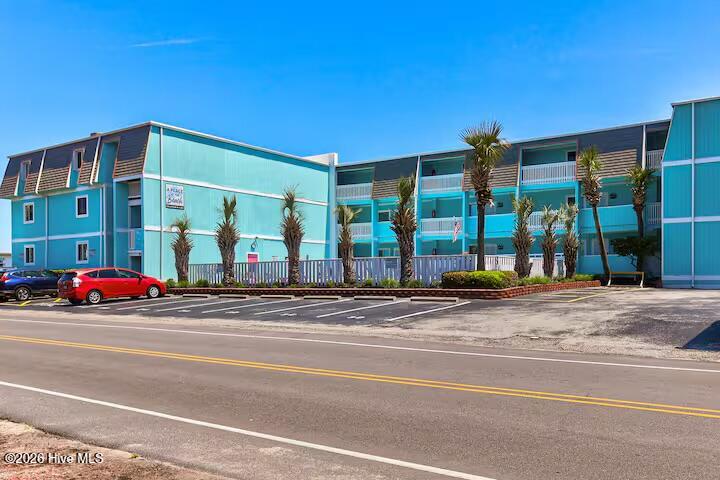 918 Carolina Beach Avenue N Unit 3f