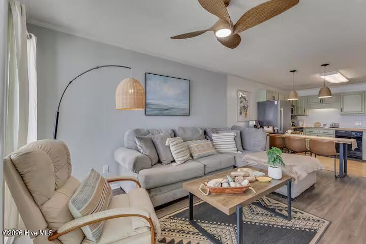 918 Carolina Beach Avenue N Unit 3f