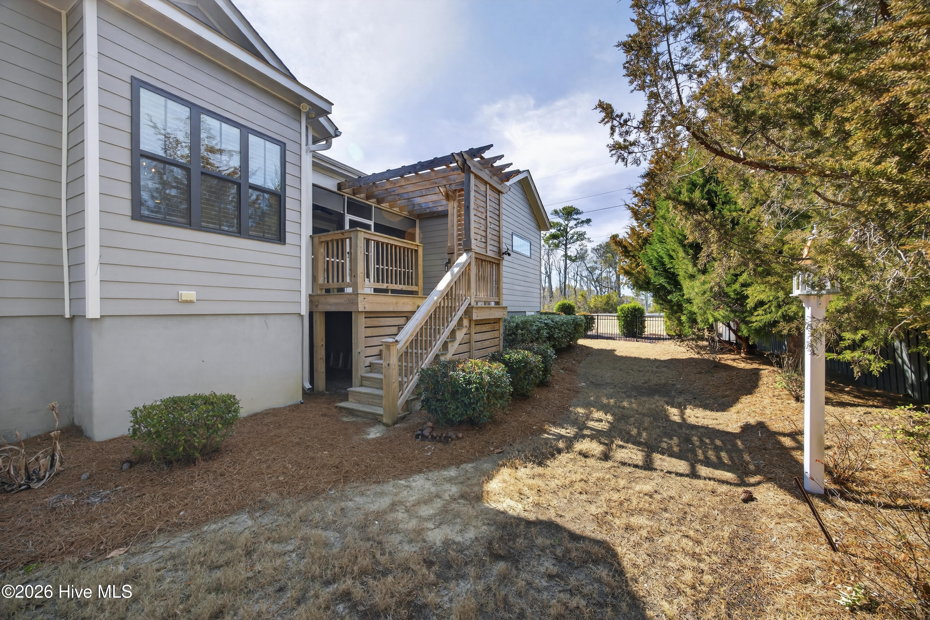 105 Helmsman Drive