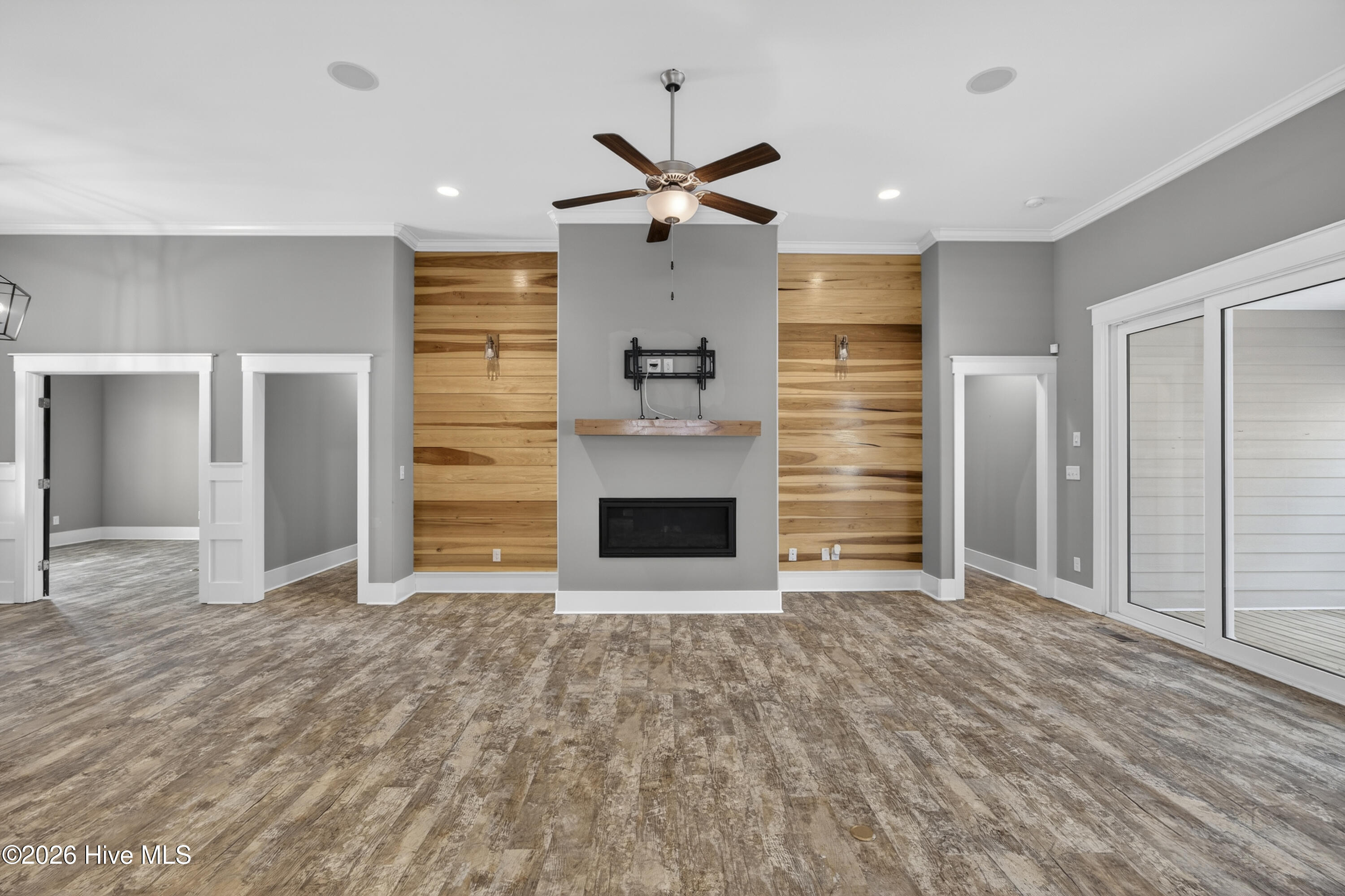 105 Helmsman Drive