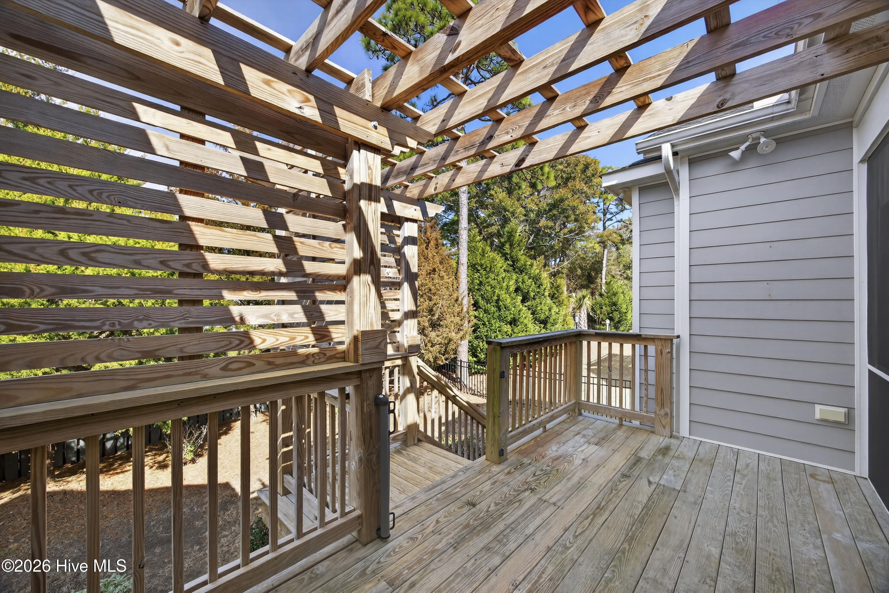 105 Helmsman Drive