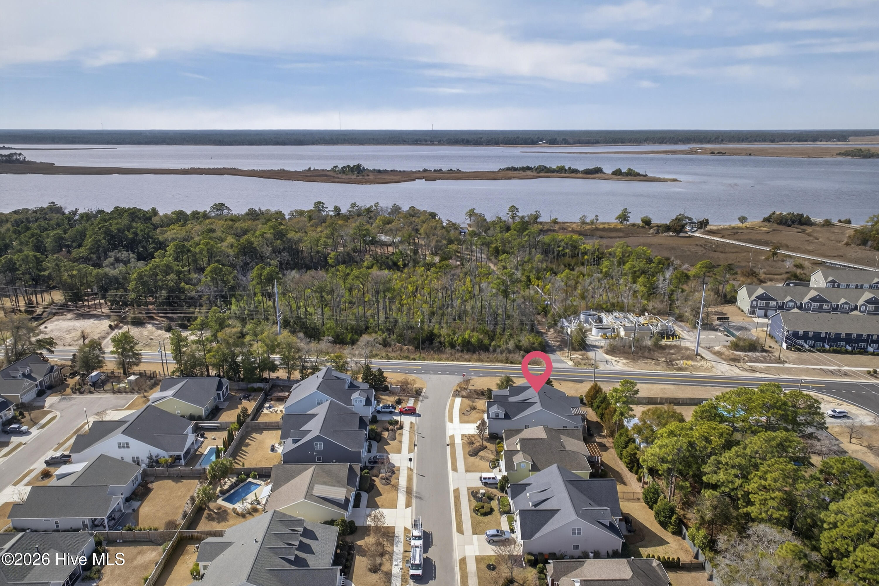 105 Helmsman Drive