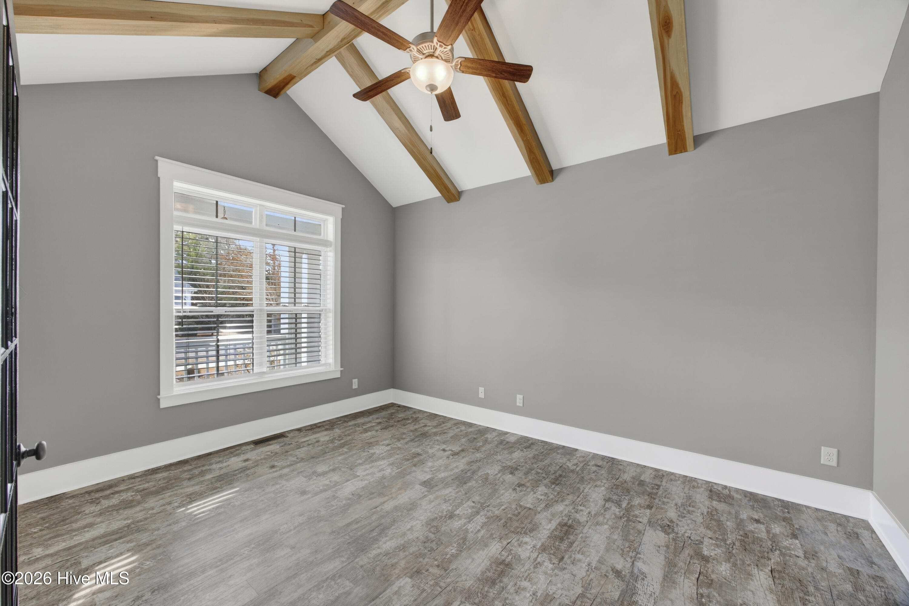 105 Helmsman Drive