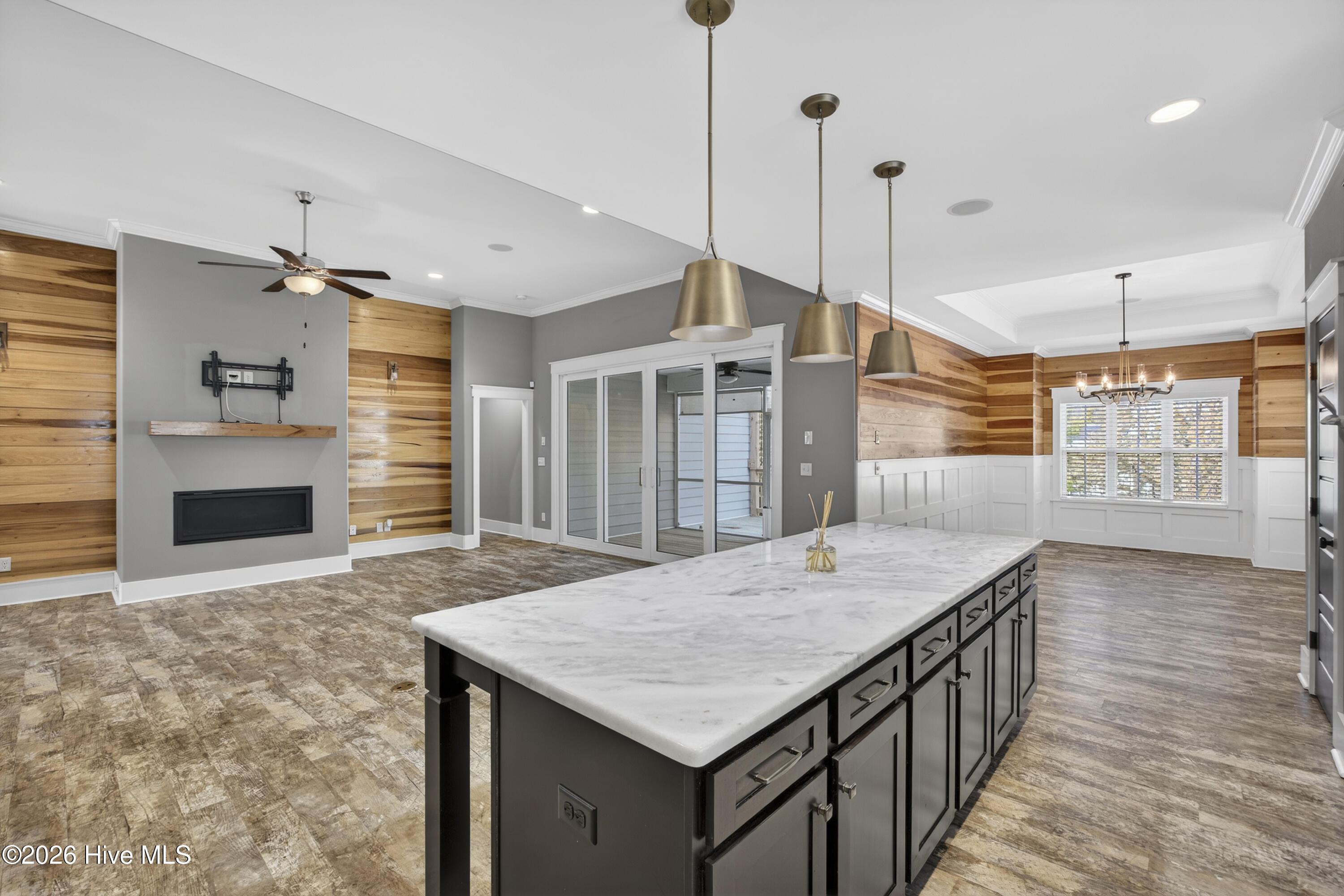 105 Helmsman Drive