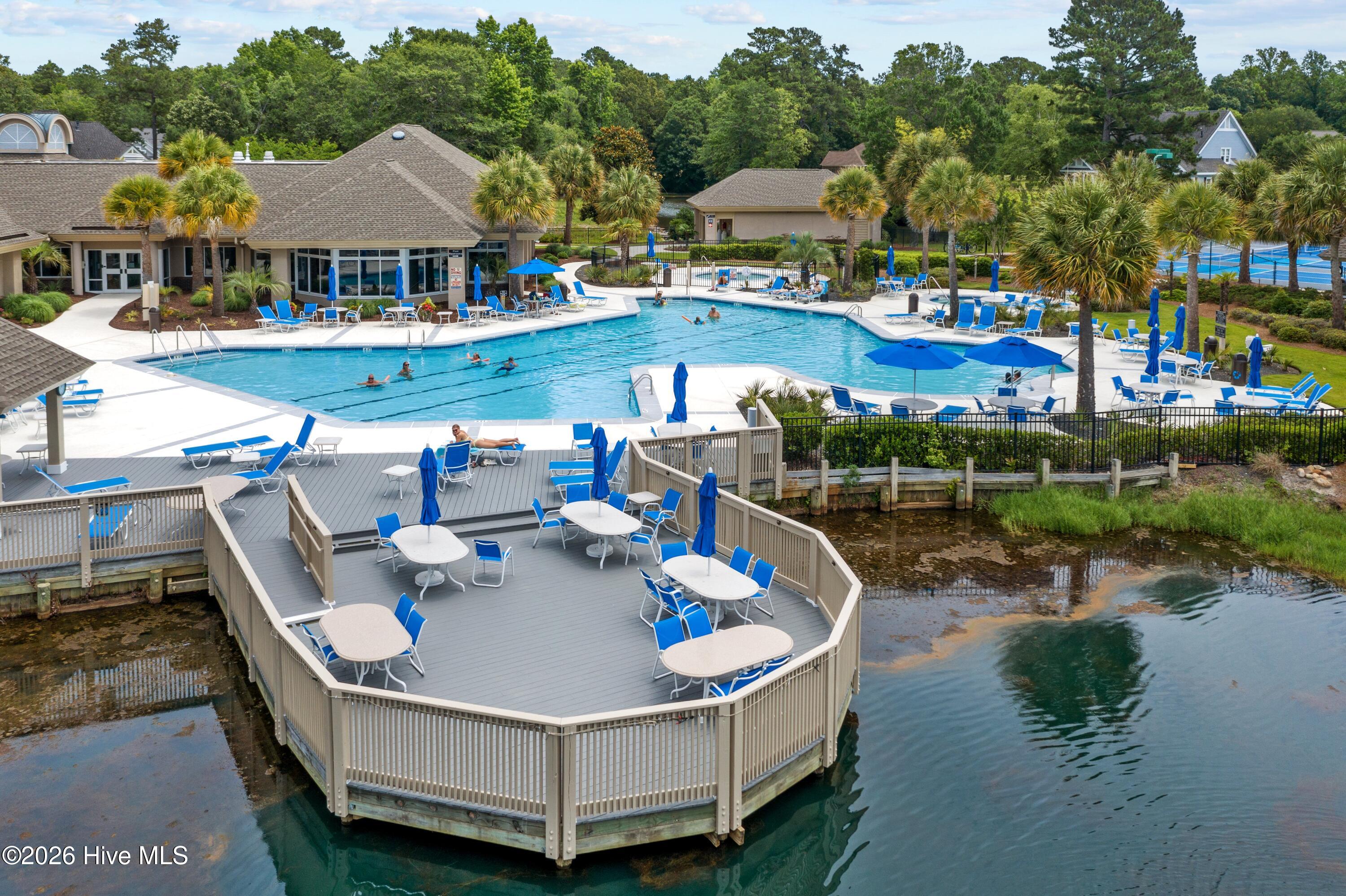 6705 84 Lisburn Terrace