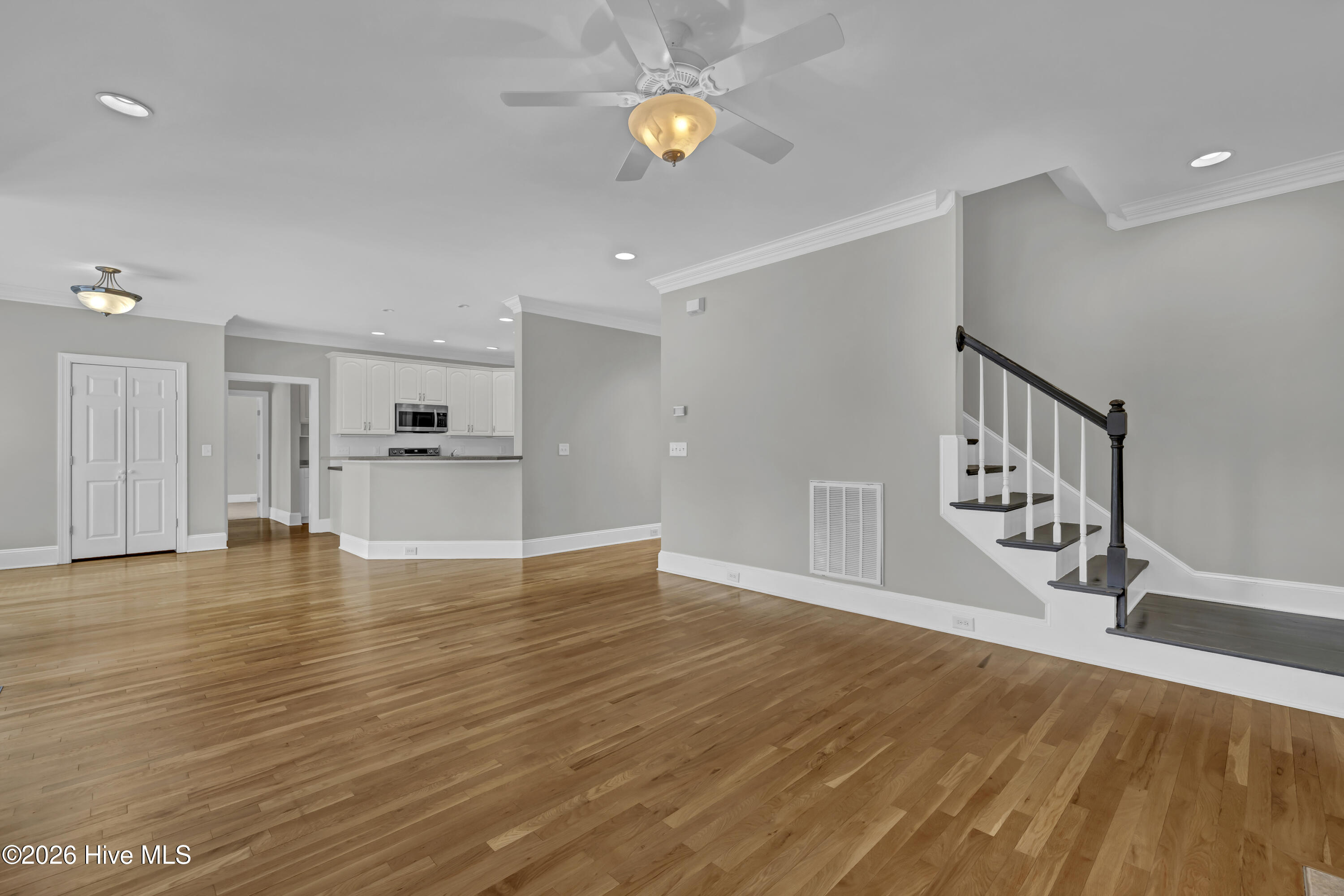 7900 Greythorne Court