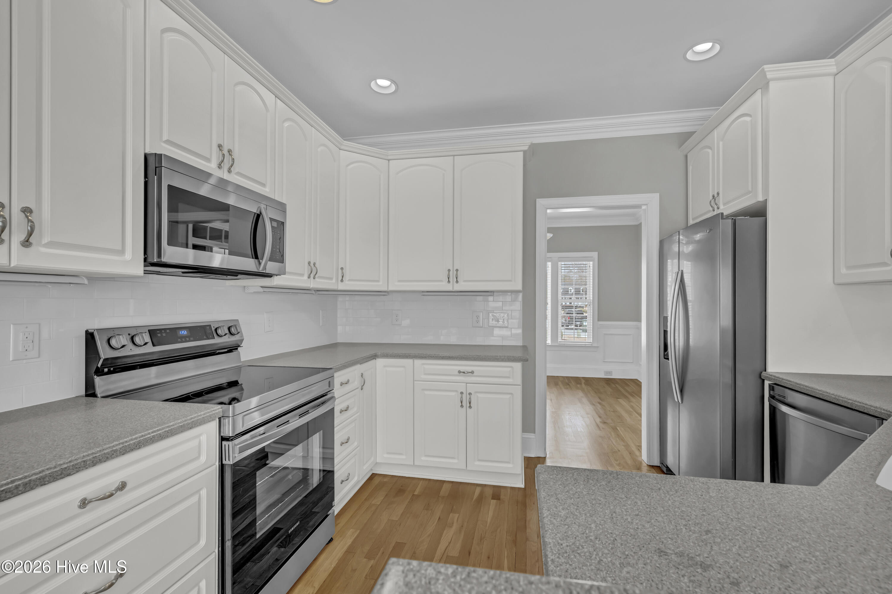 7900 Greythorne Court