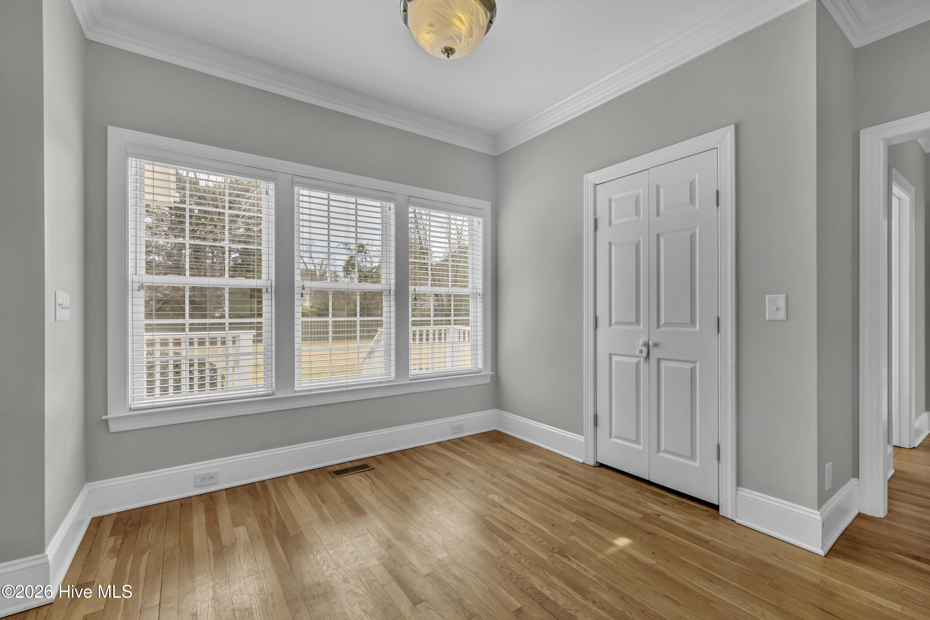 7900 Greythorne Court