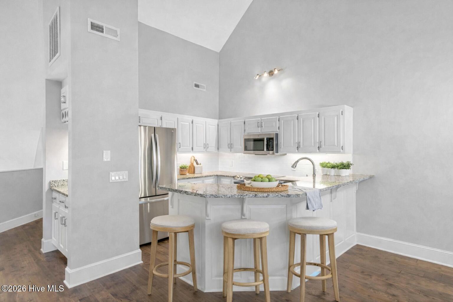 5304 Villa Court