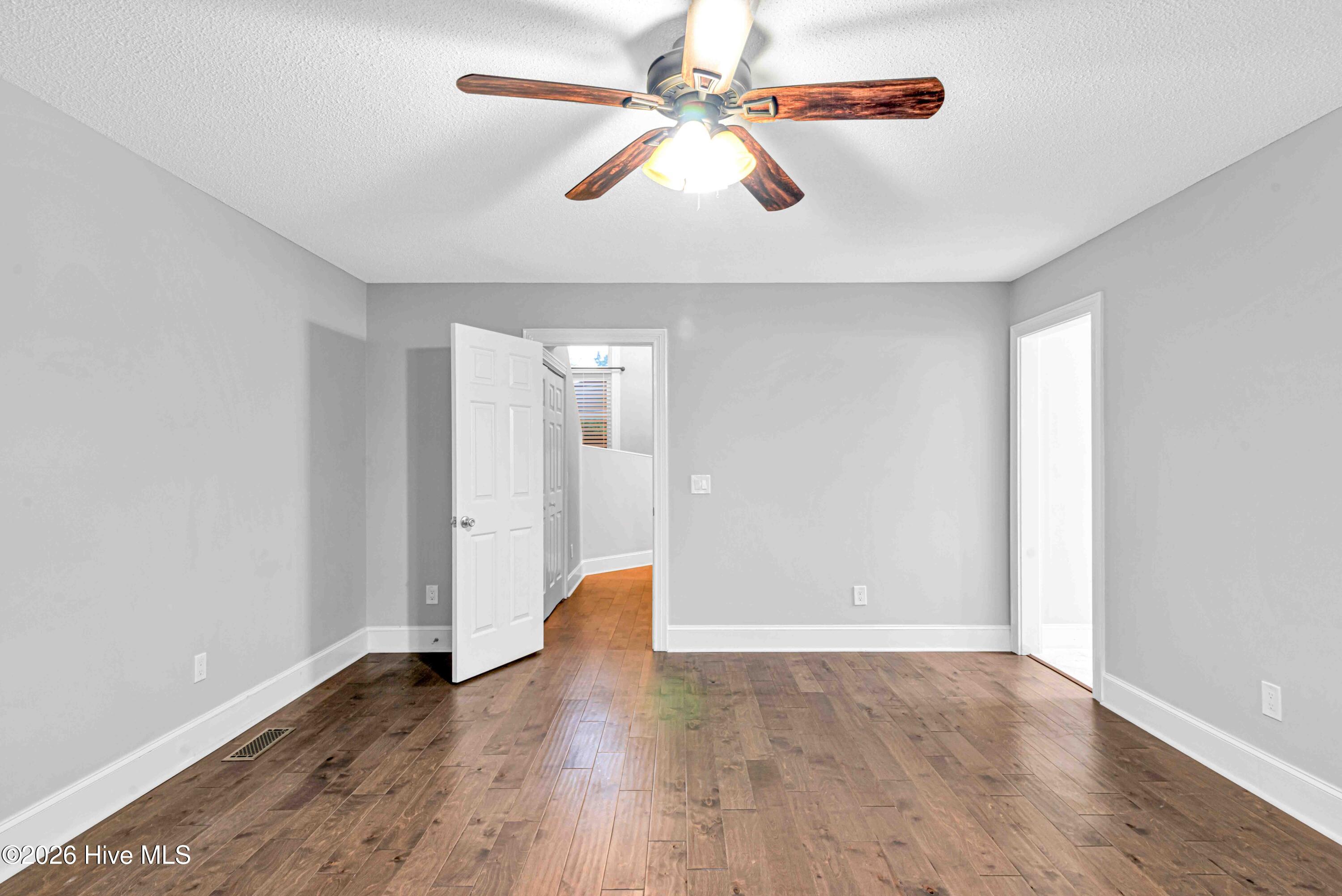 5304 Villa Court