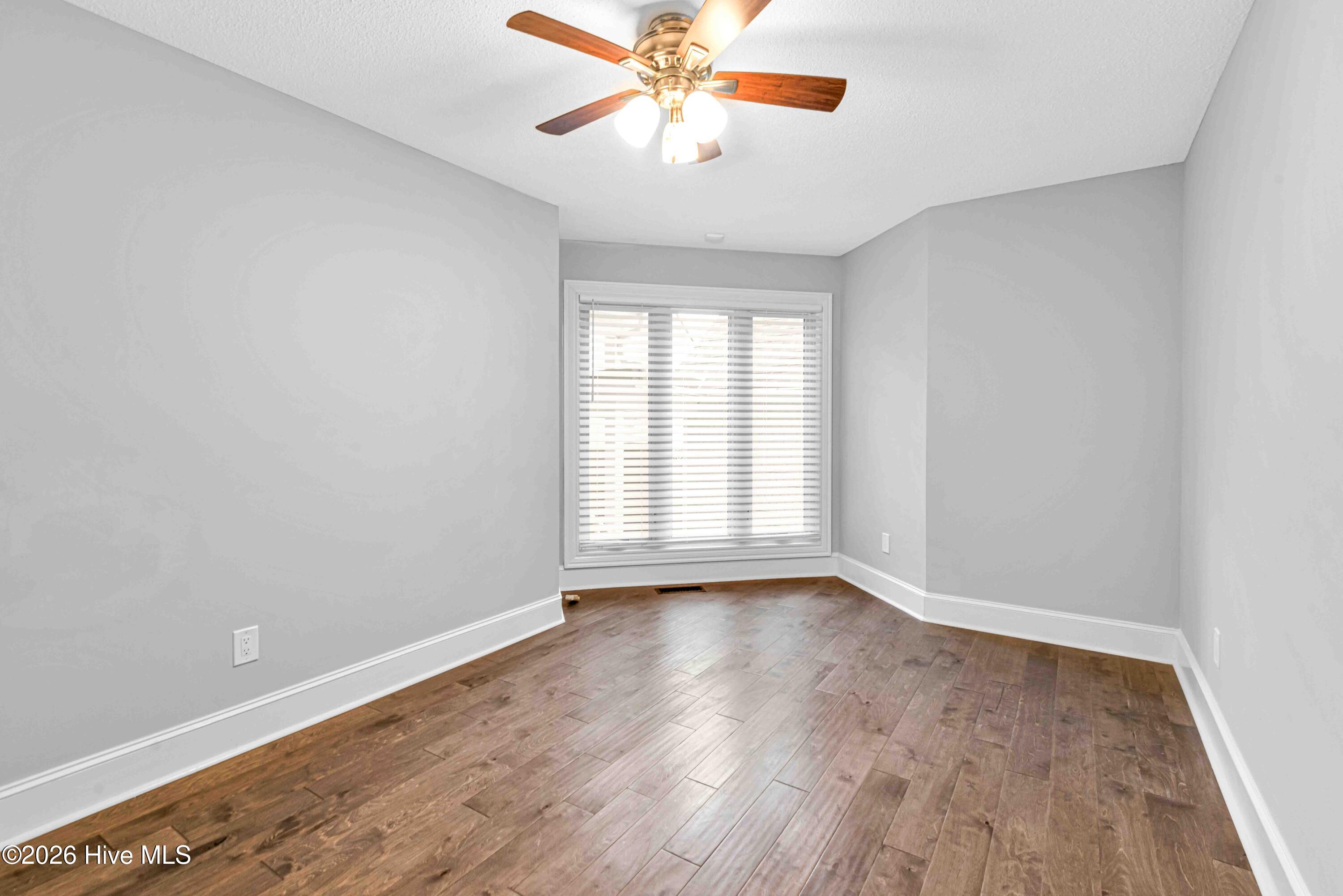 5304 Villa Court
