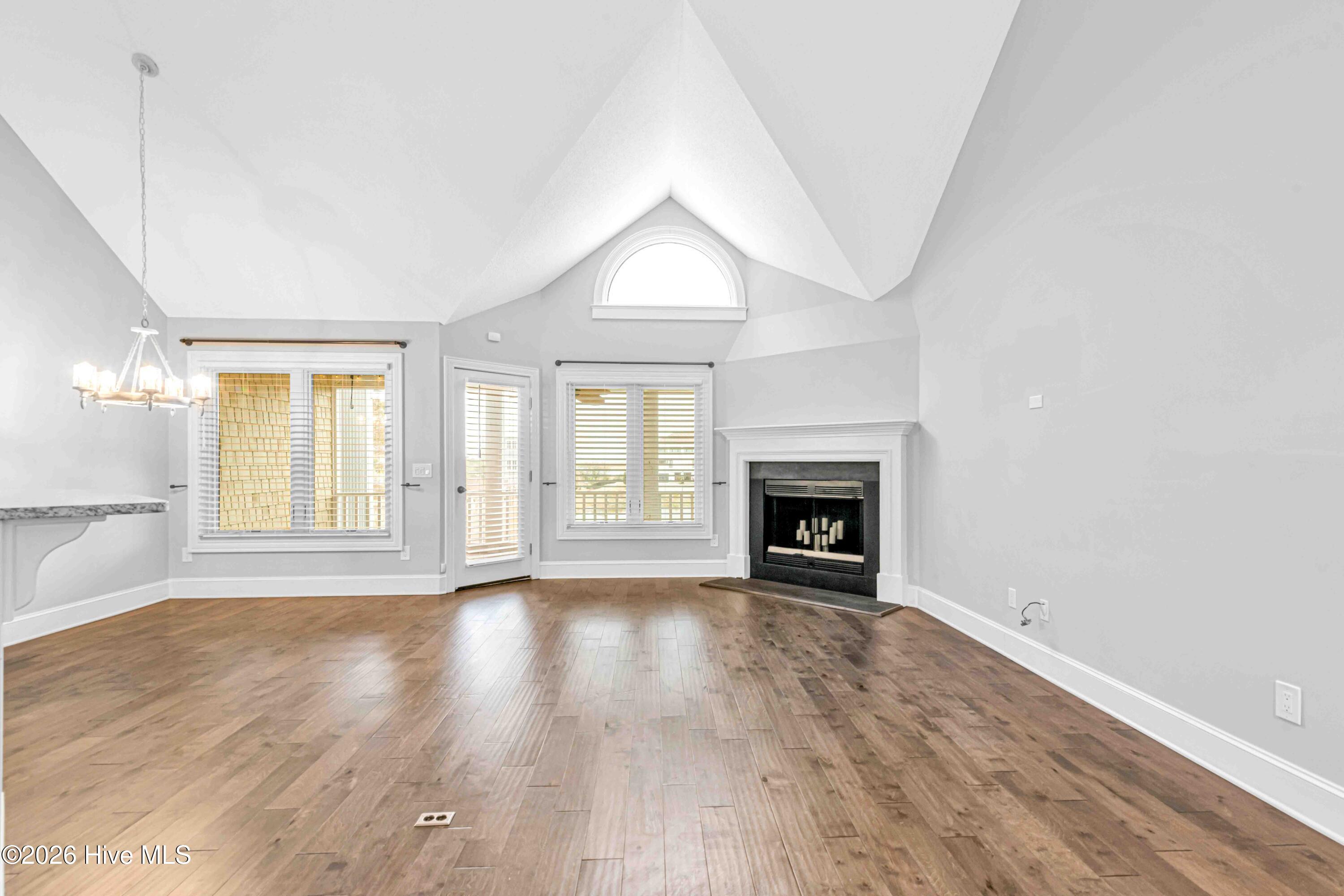 5304 Villa Court