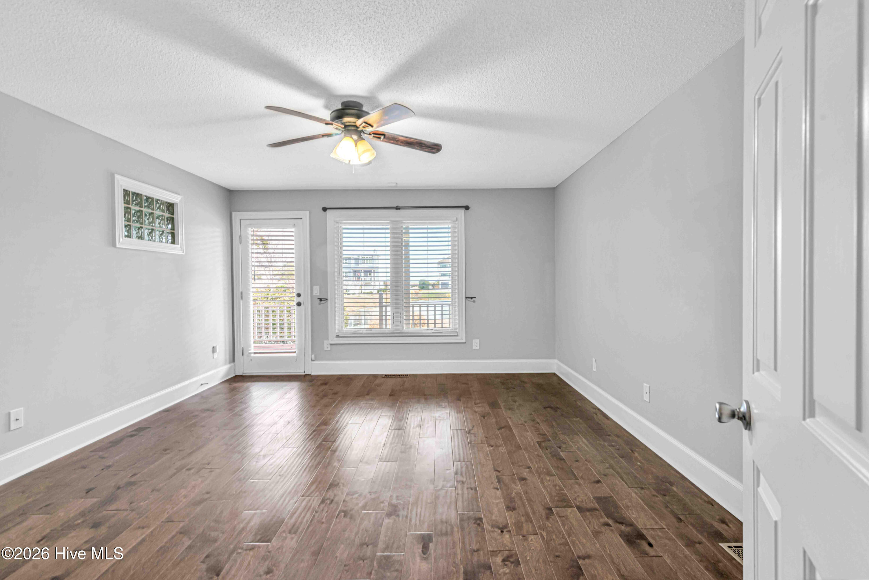 5304 Villa Court