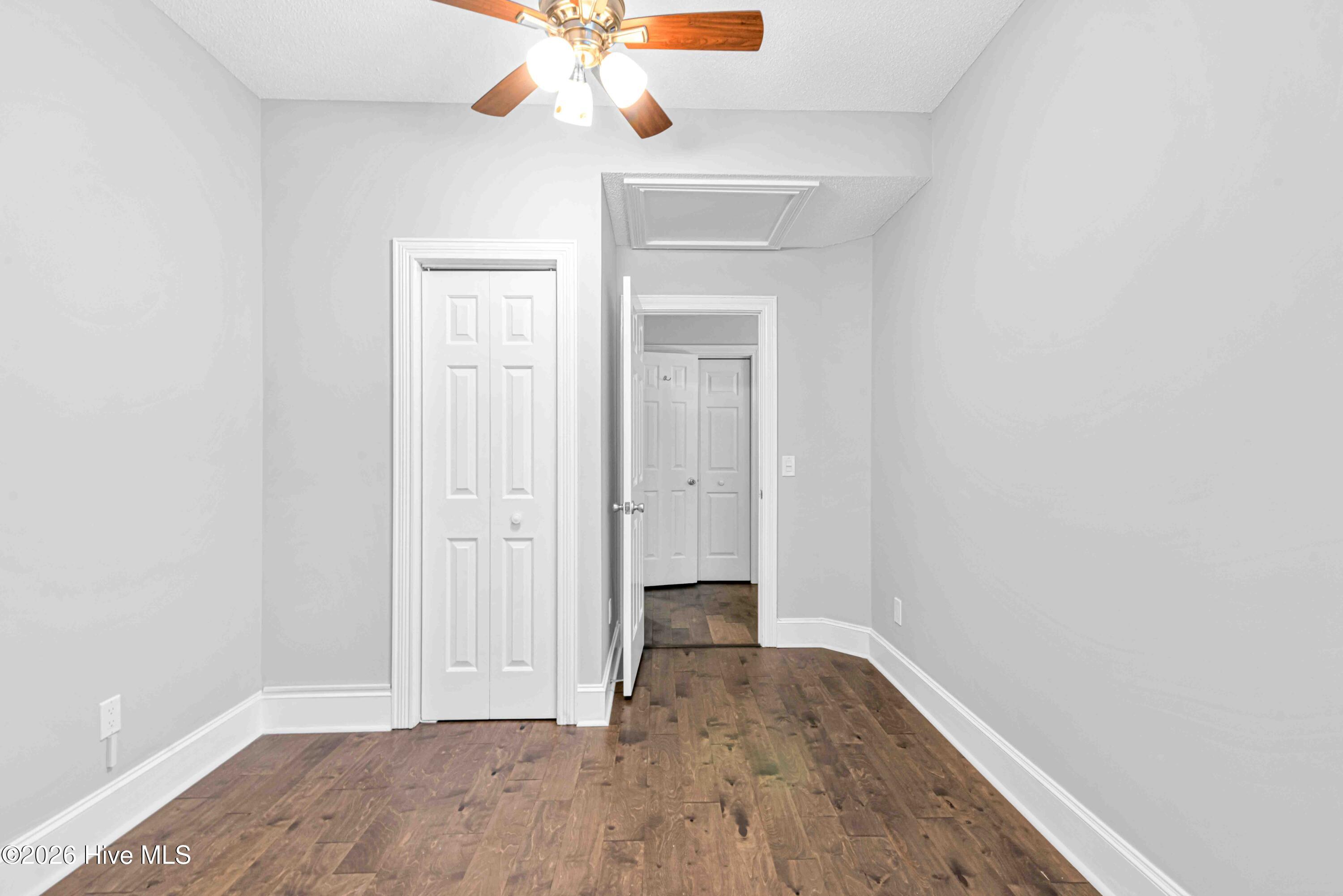 5304 Villa Court