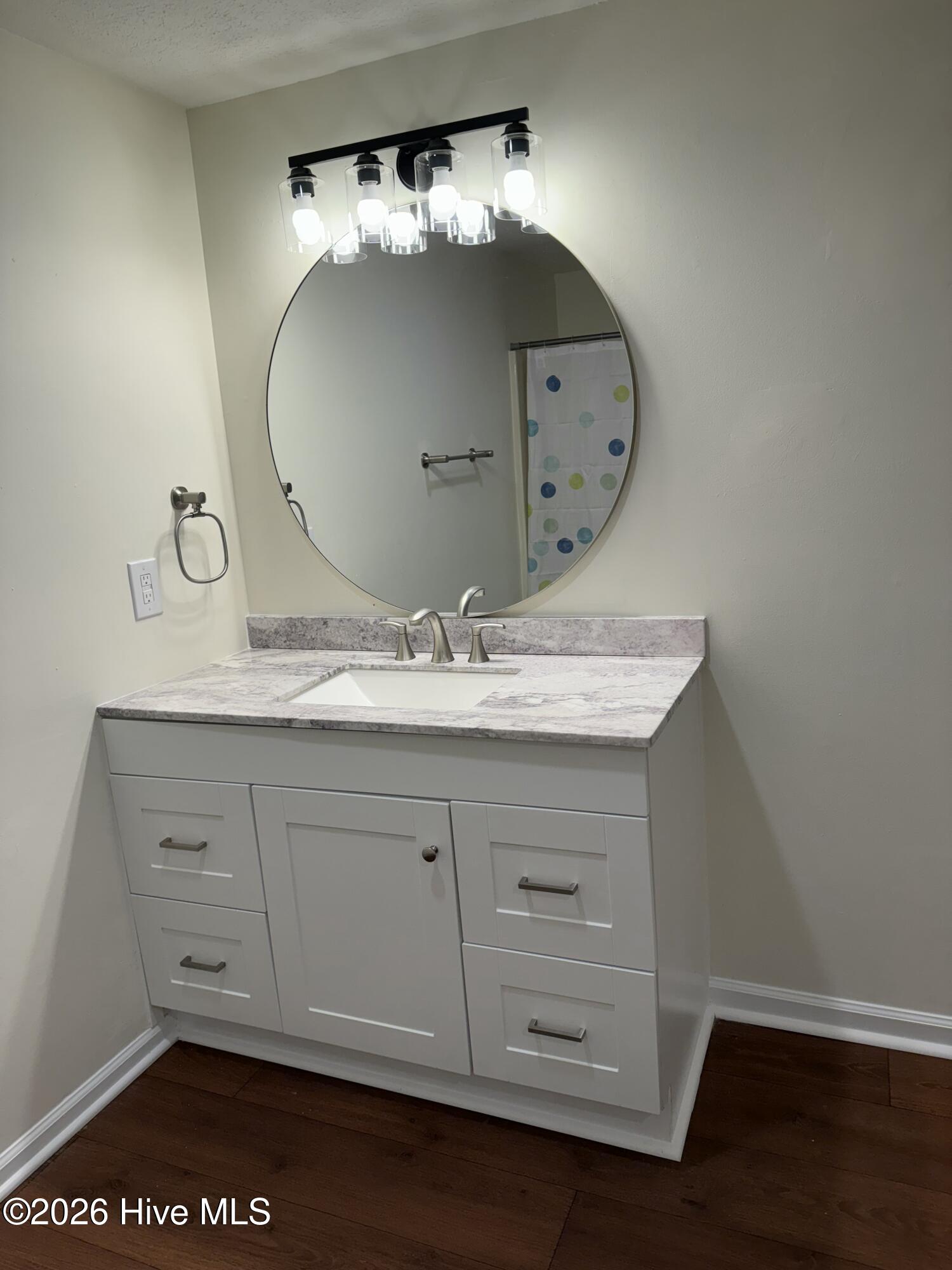 5324 Masonboro Loop Road