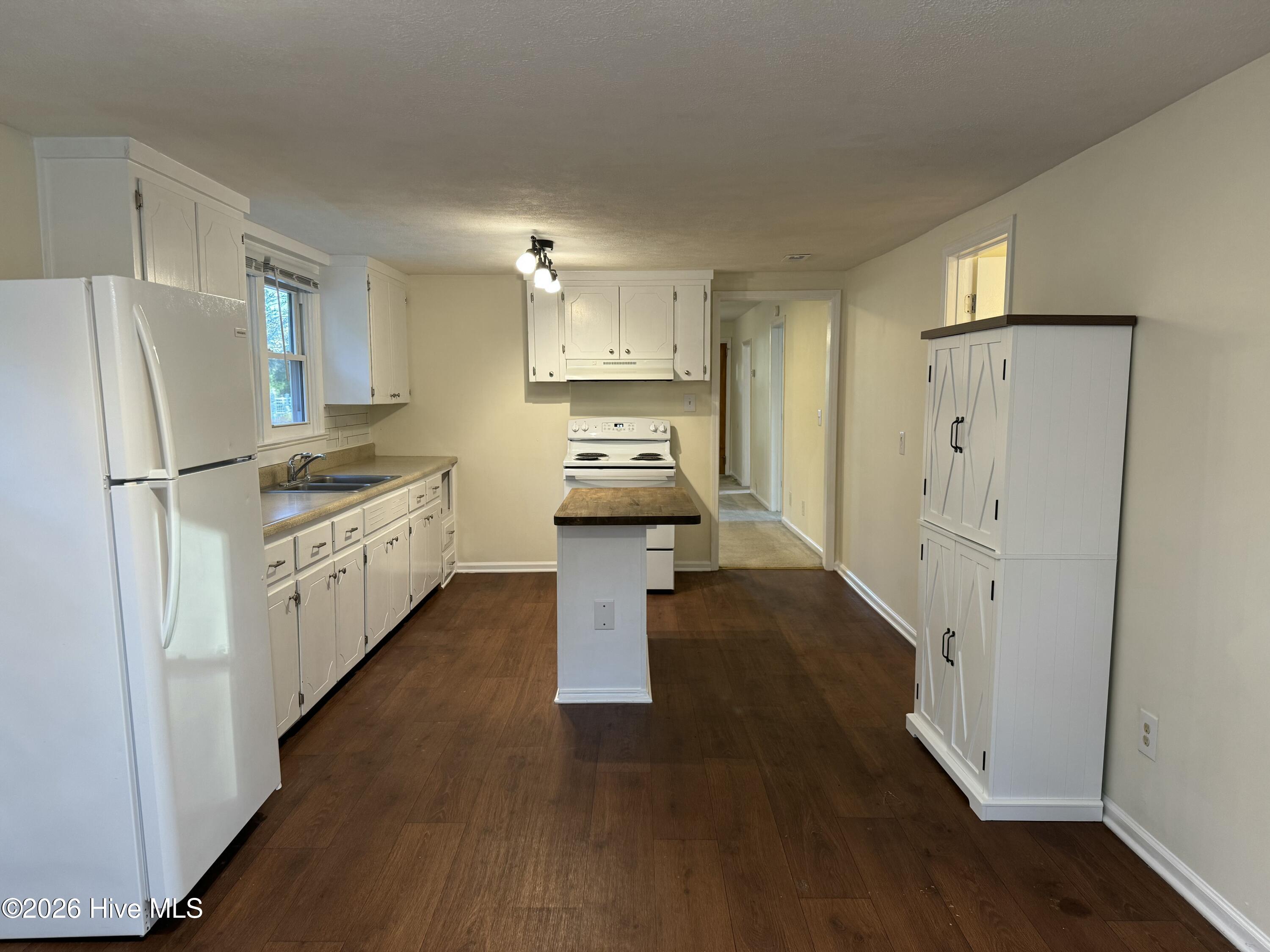 5324 Masonboro Loop Road