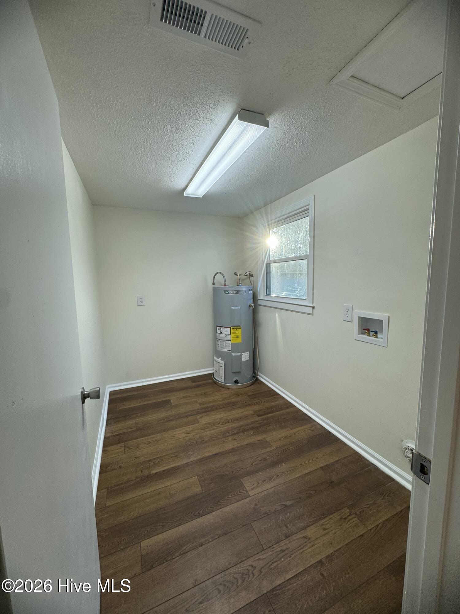 5324 Masonboro Loop Road