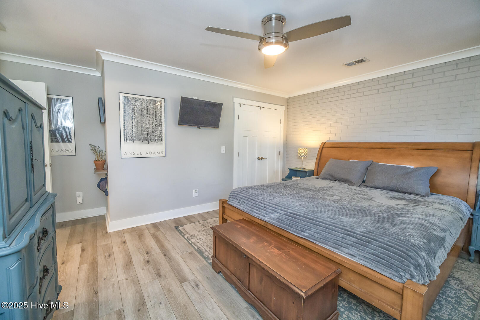 2401 Westminister Way