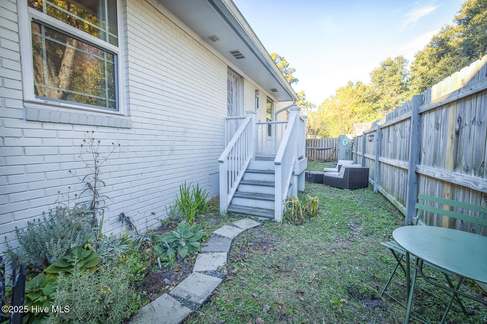 2401 Westminister Way
