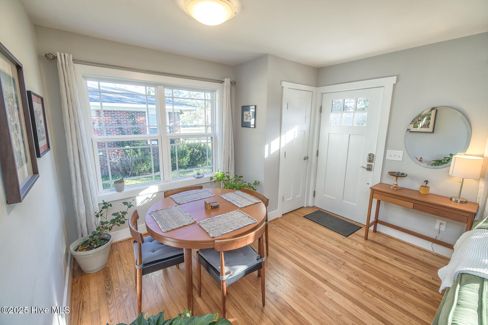 2401 Westminister Way