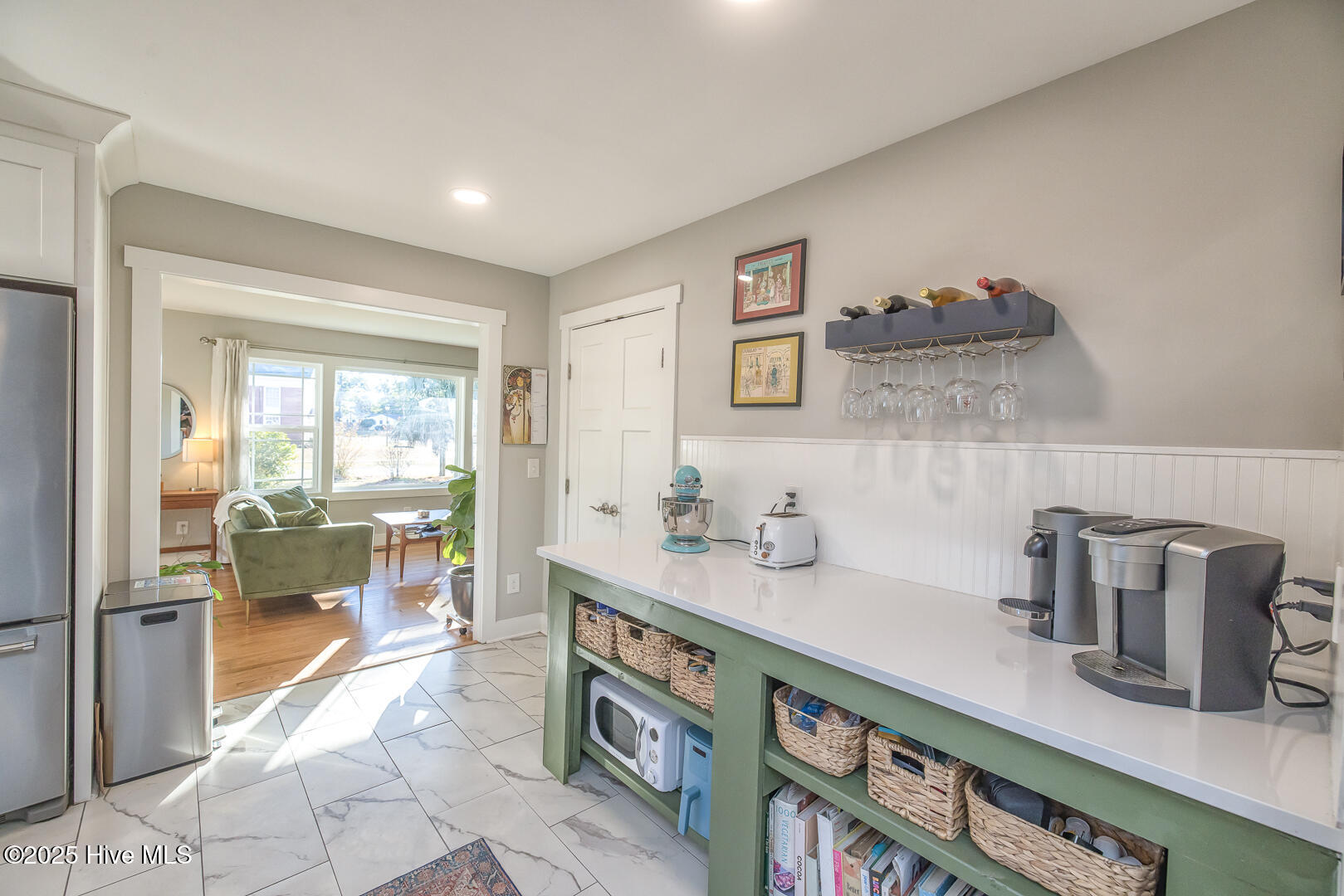 2401 Westminister Way