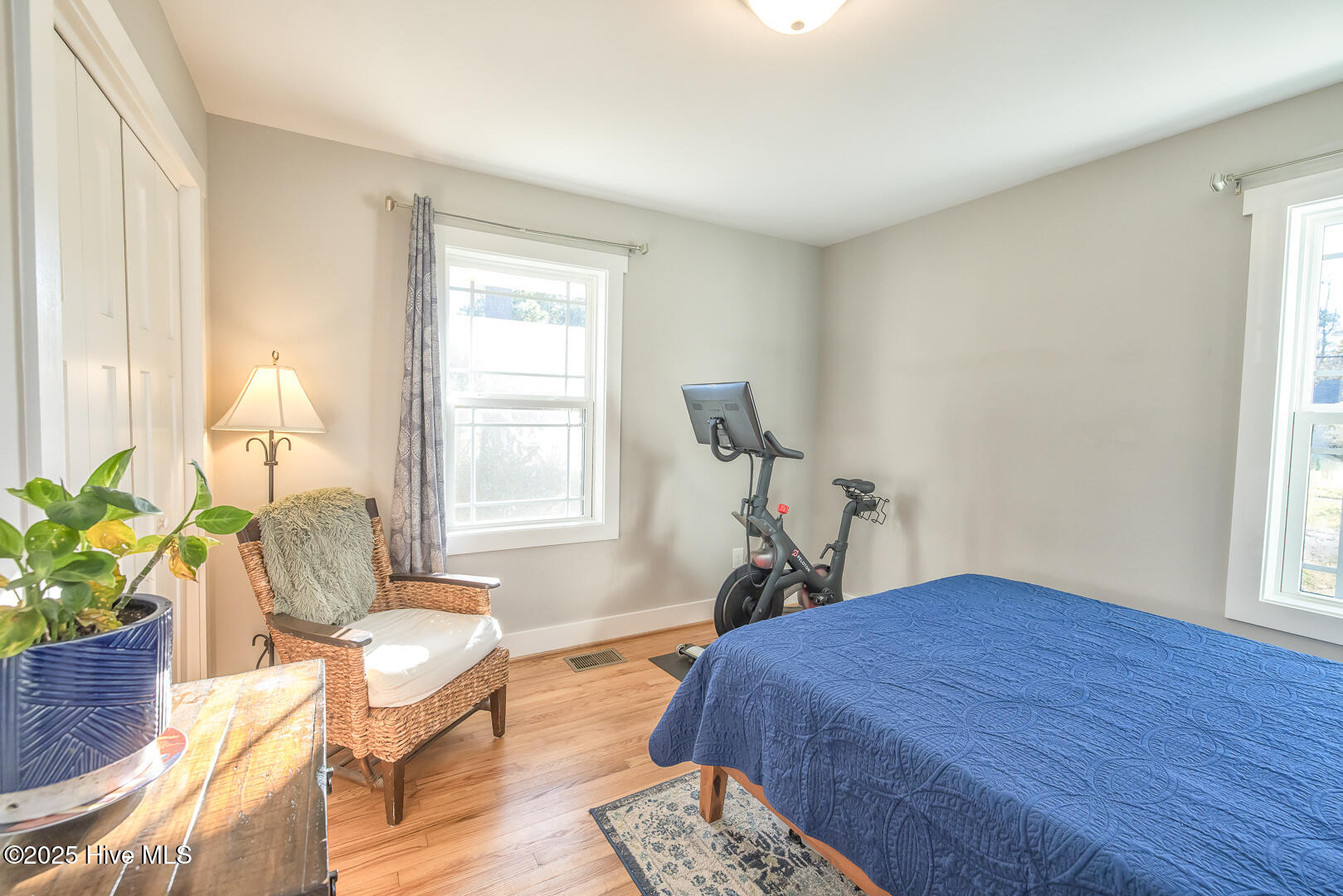 2401 Westminister Way